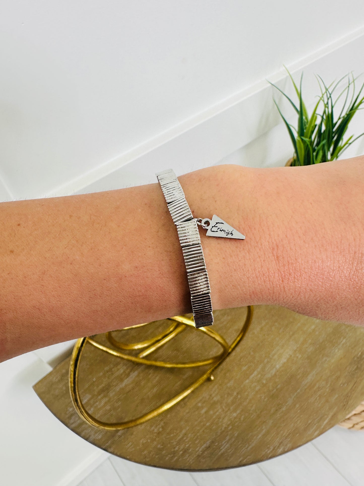 Elton Cuff Slim