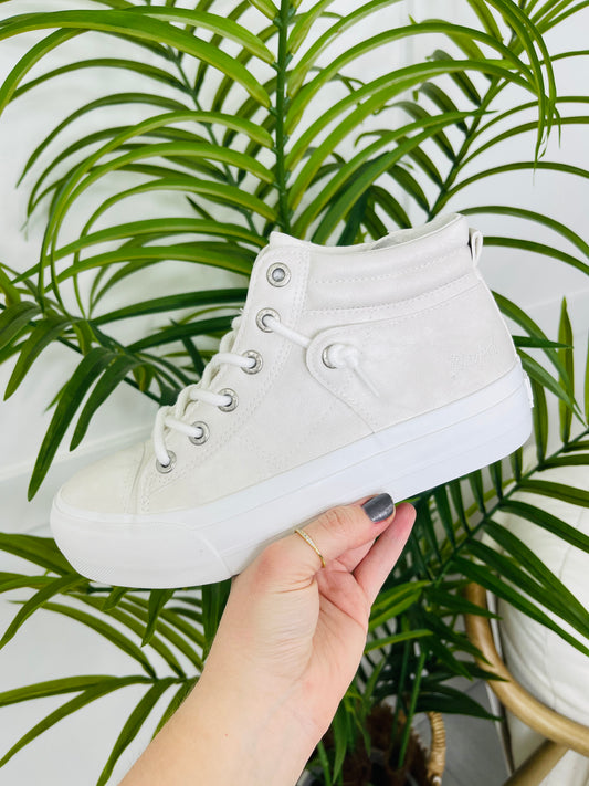 Coastal Kicks Sneakers