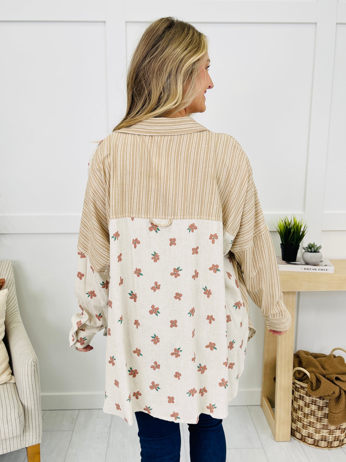 Two Sided Story Top In Taupe