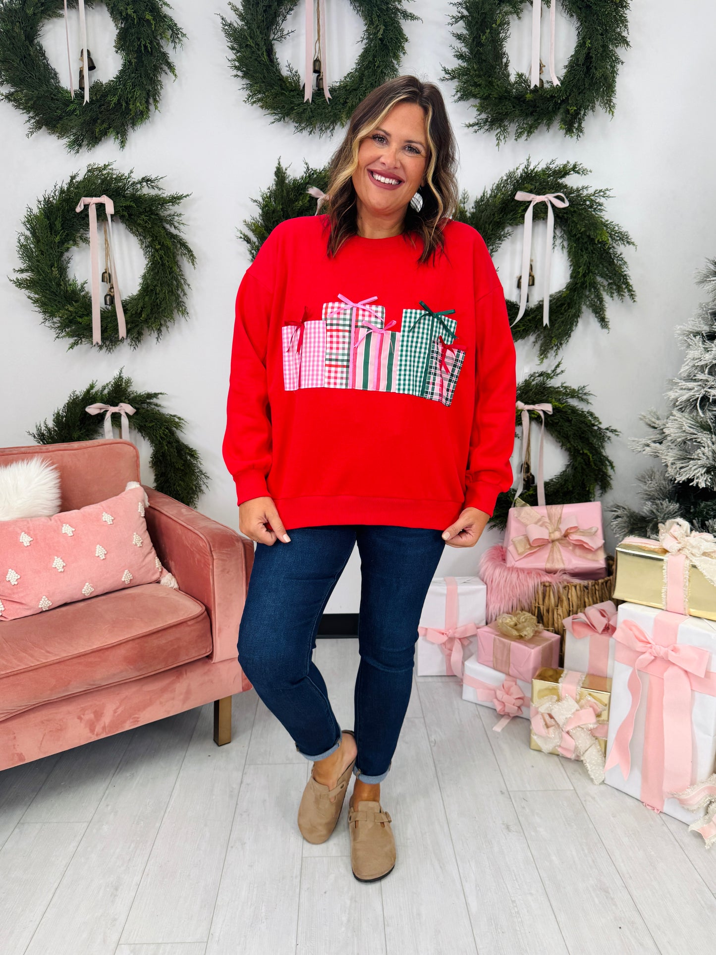 Pretty Little Presents Crewneck
