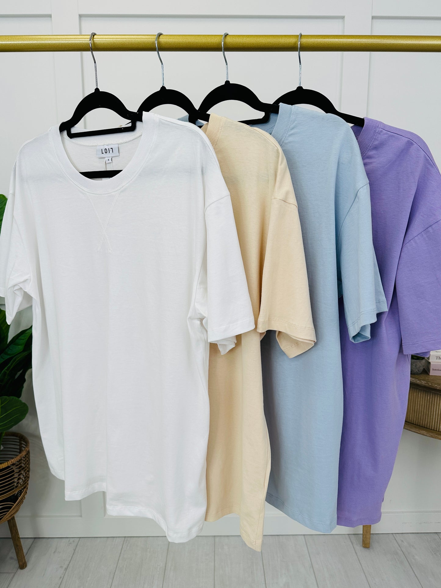 Effortless Move Top In Multiple Colors