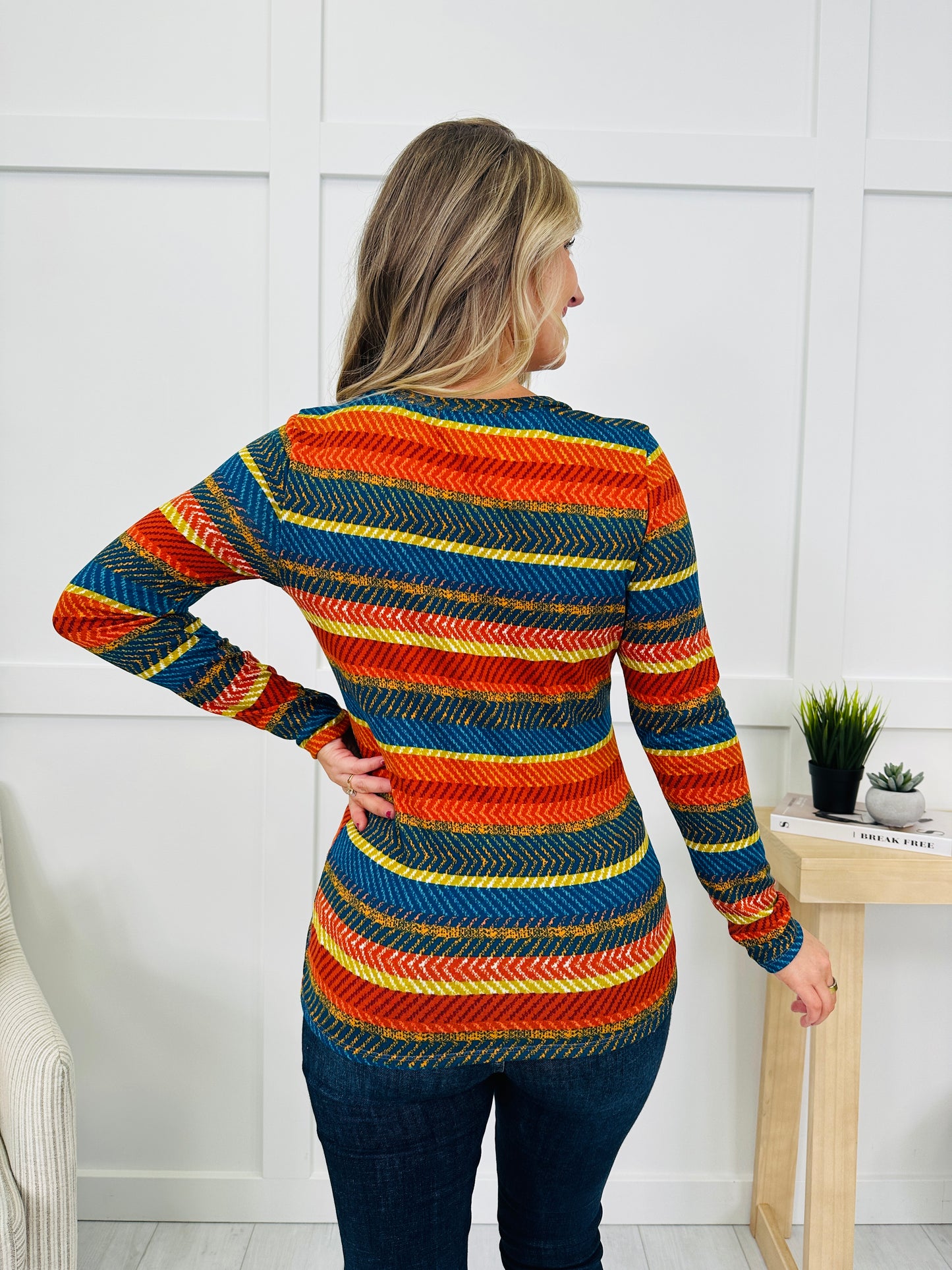 Pattern Of Us Top in Rust/Teal