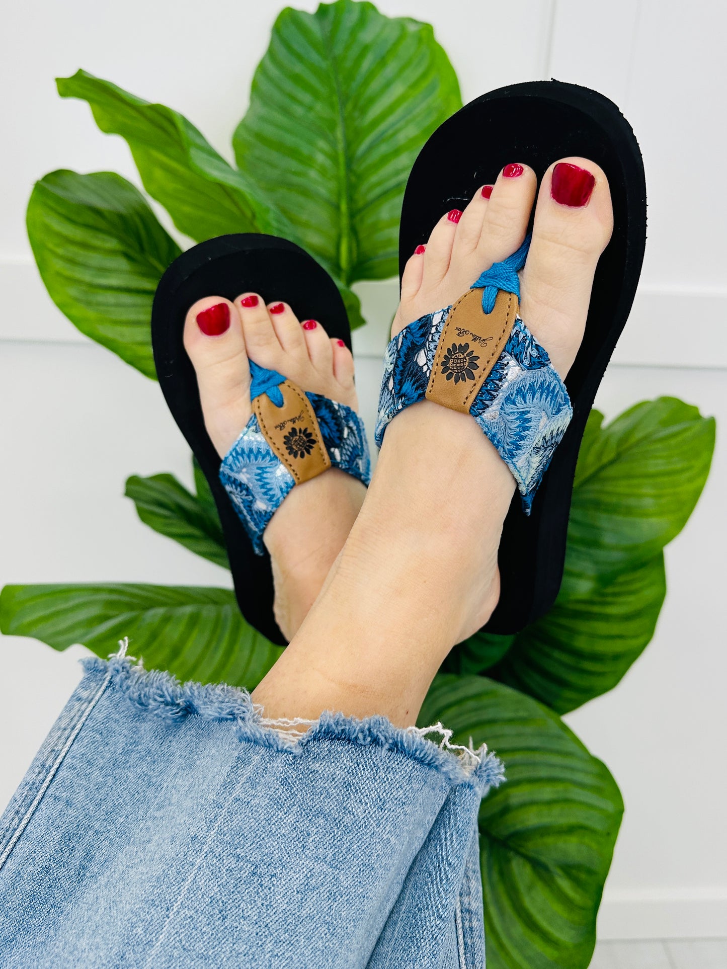 Coastal Wave Flip Flops In Blue Multi