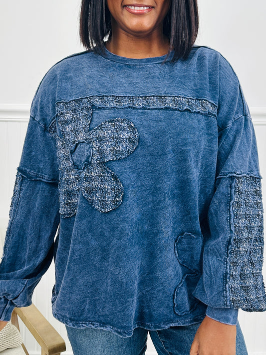 Under Fading Skies Pullover in Navy