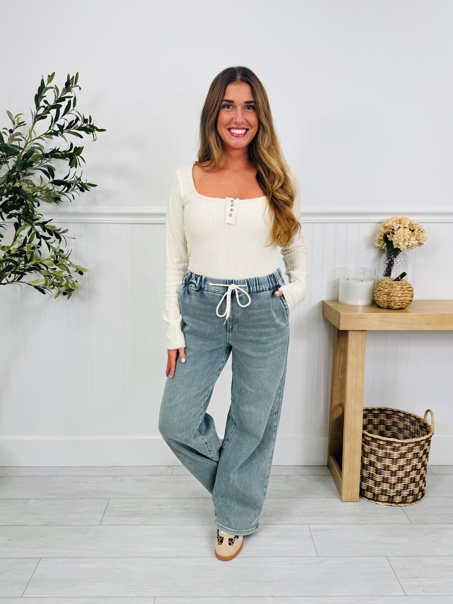 Judy Blue Laid Back Luxury Baggy Jeans