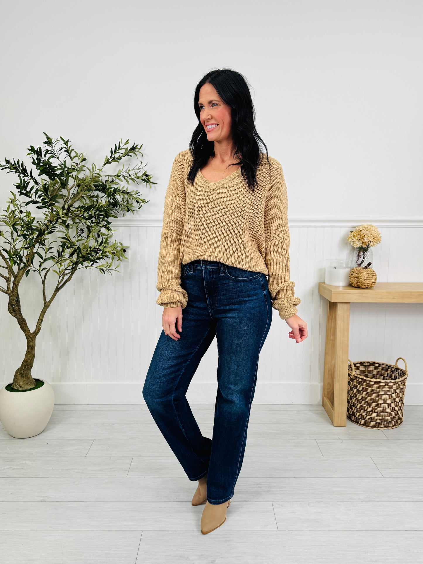 Judy Blue Always A Classic Tummy Control Straight Jeans