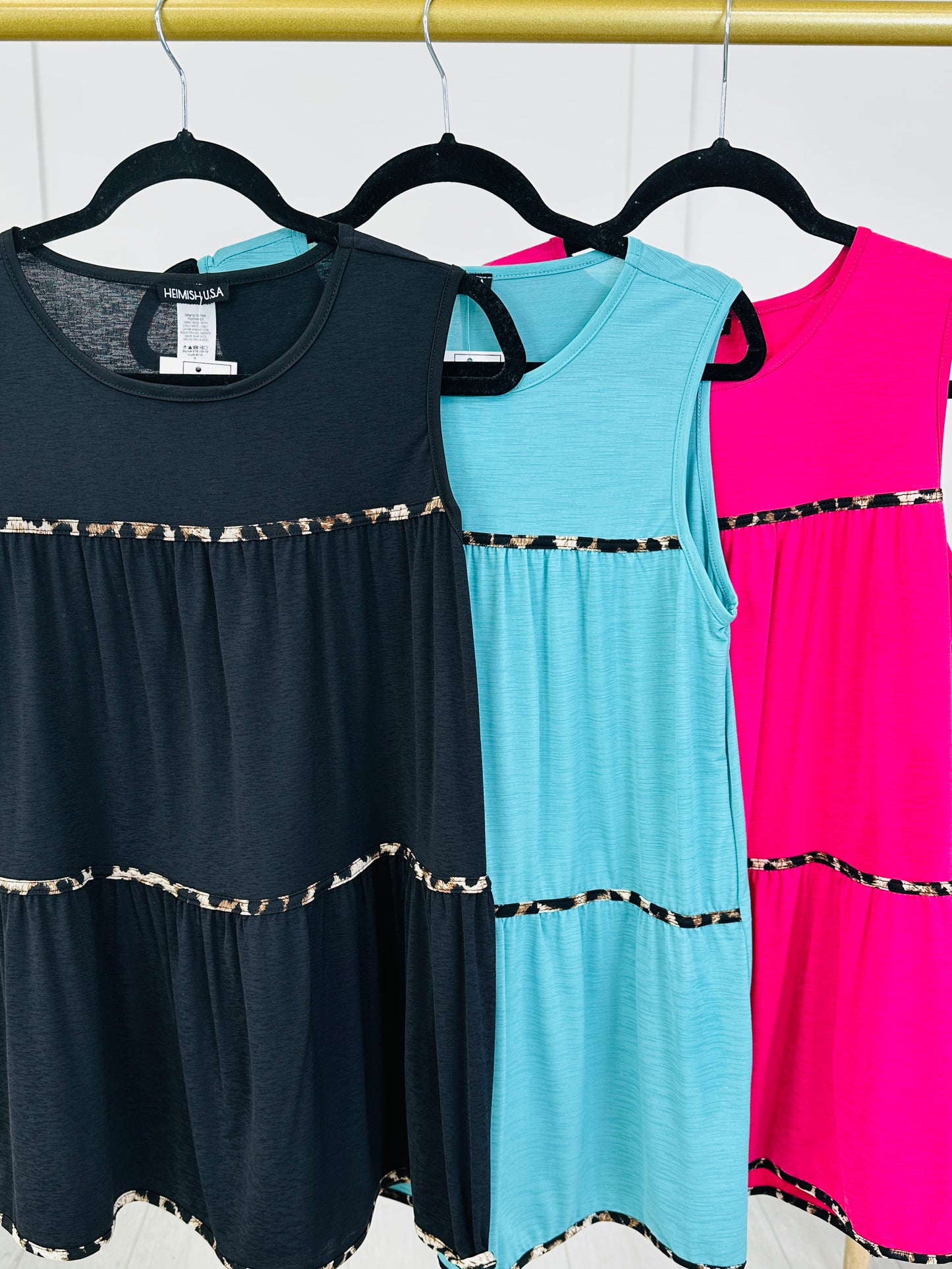 Play It Light Tank Top In Multiple Colors Array