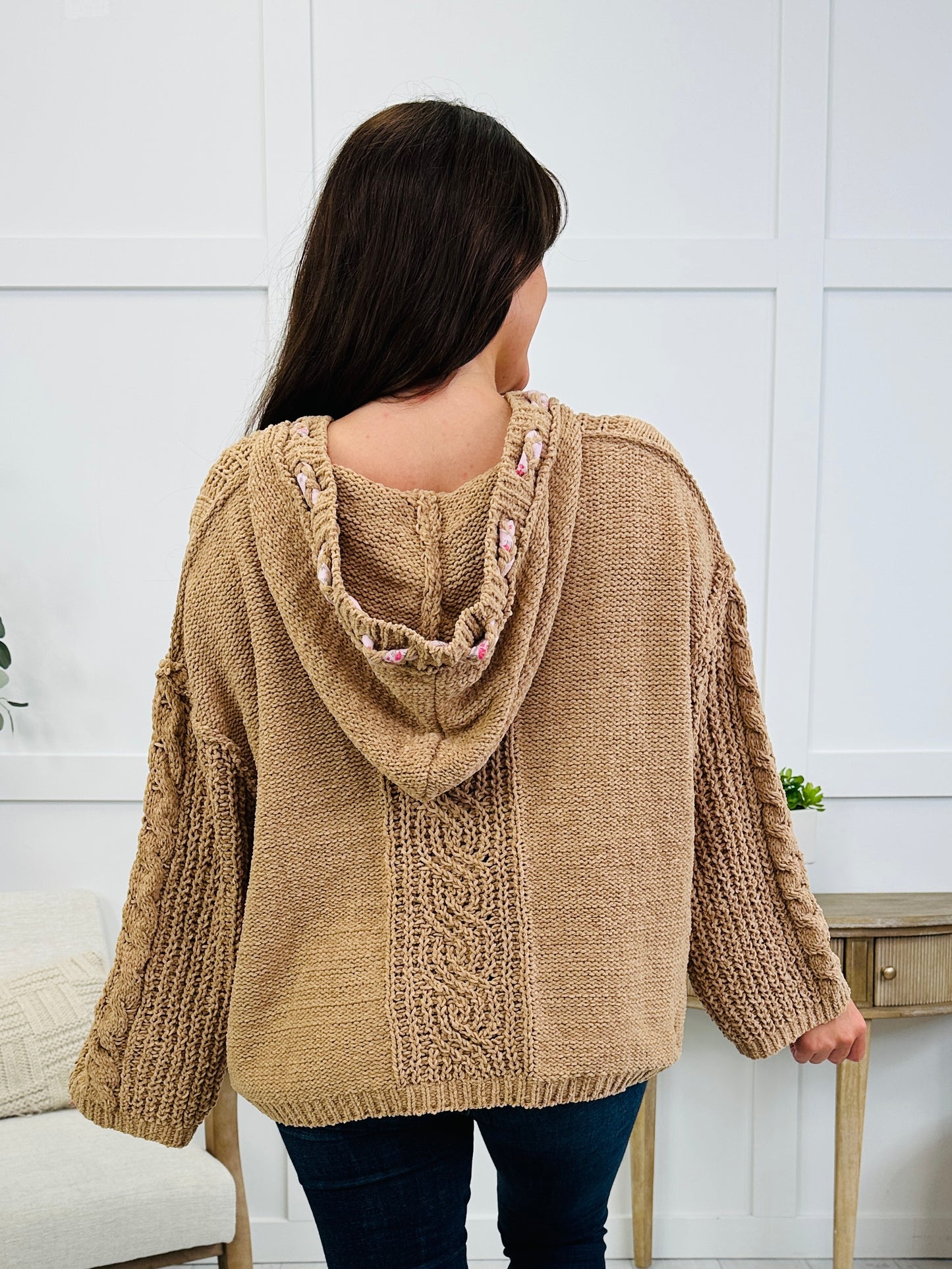 Fireside Cabernet Pullover Sweater In Caramel