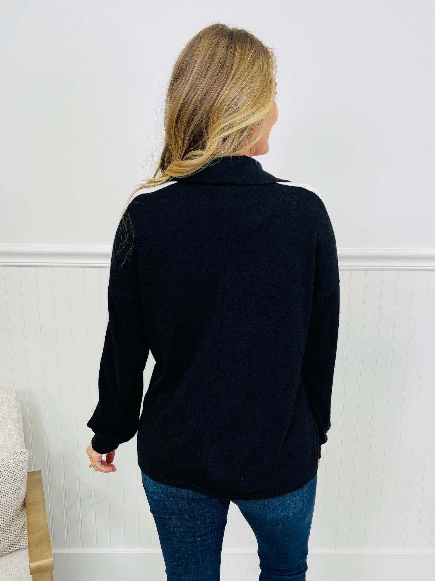 Where Contrast Meets Calm Top