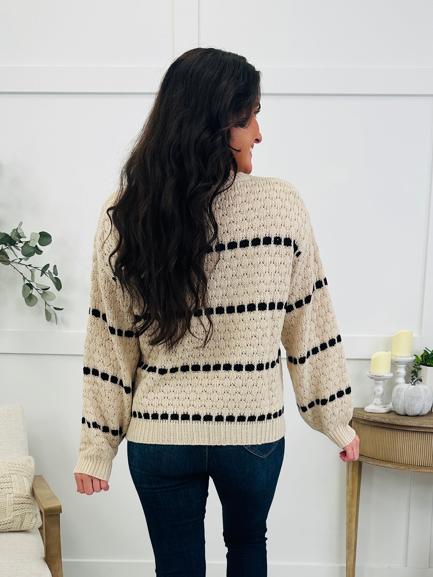 City Stroll Sweater In Khaki