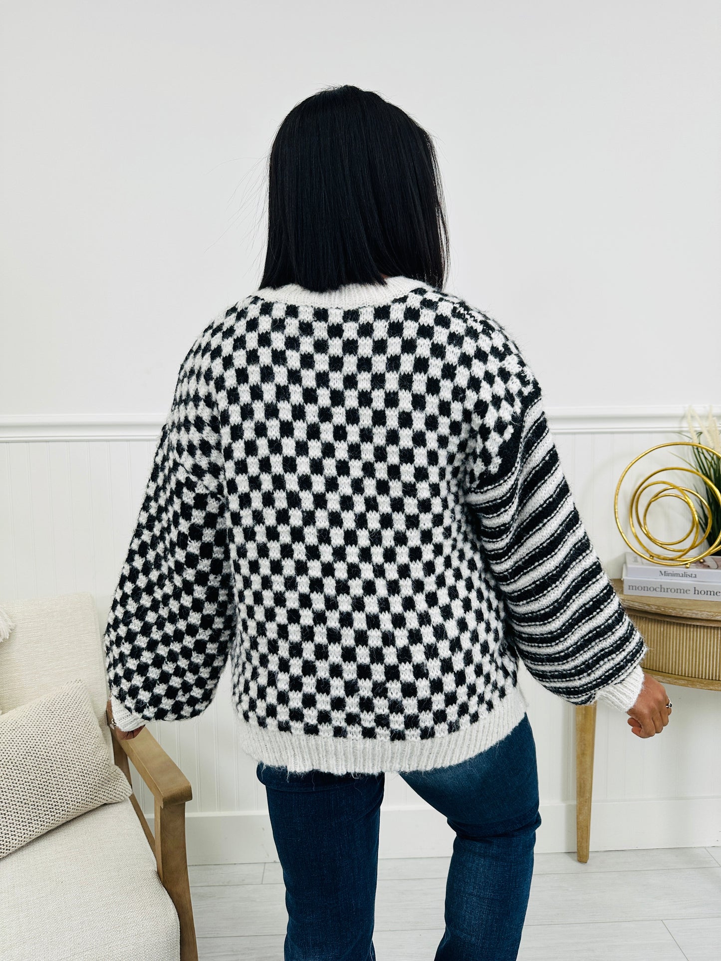 The Beat Goes On Sweater in Black/White