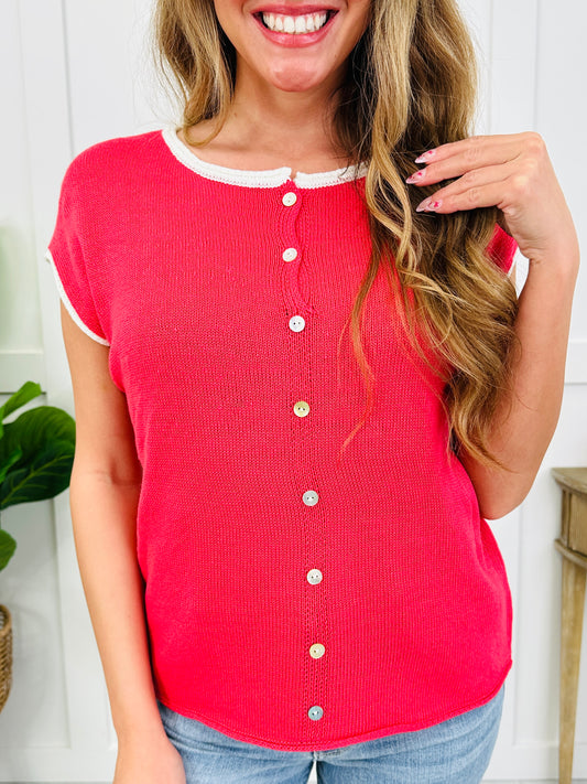 Daydream Button Top In Red