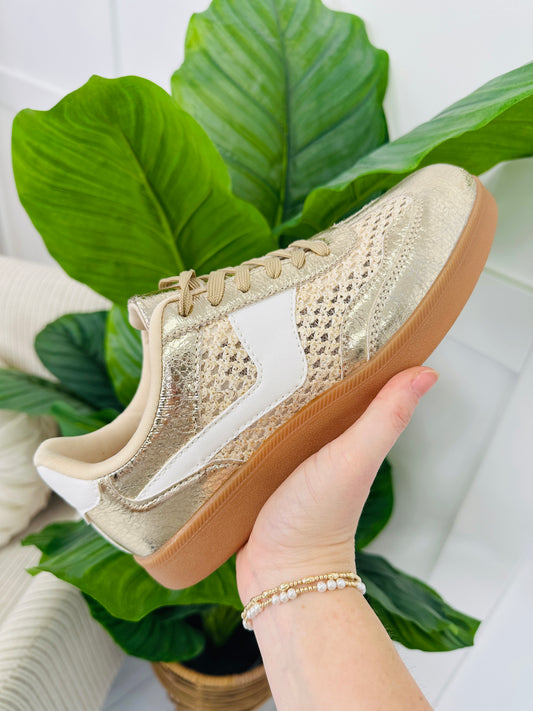 Glimmer Groove Sneakers In Gold White