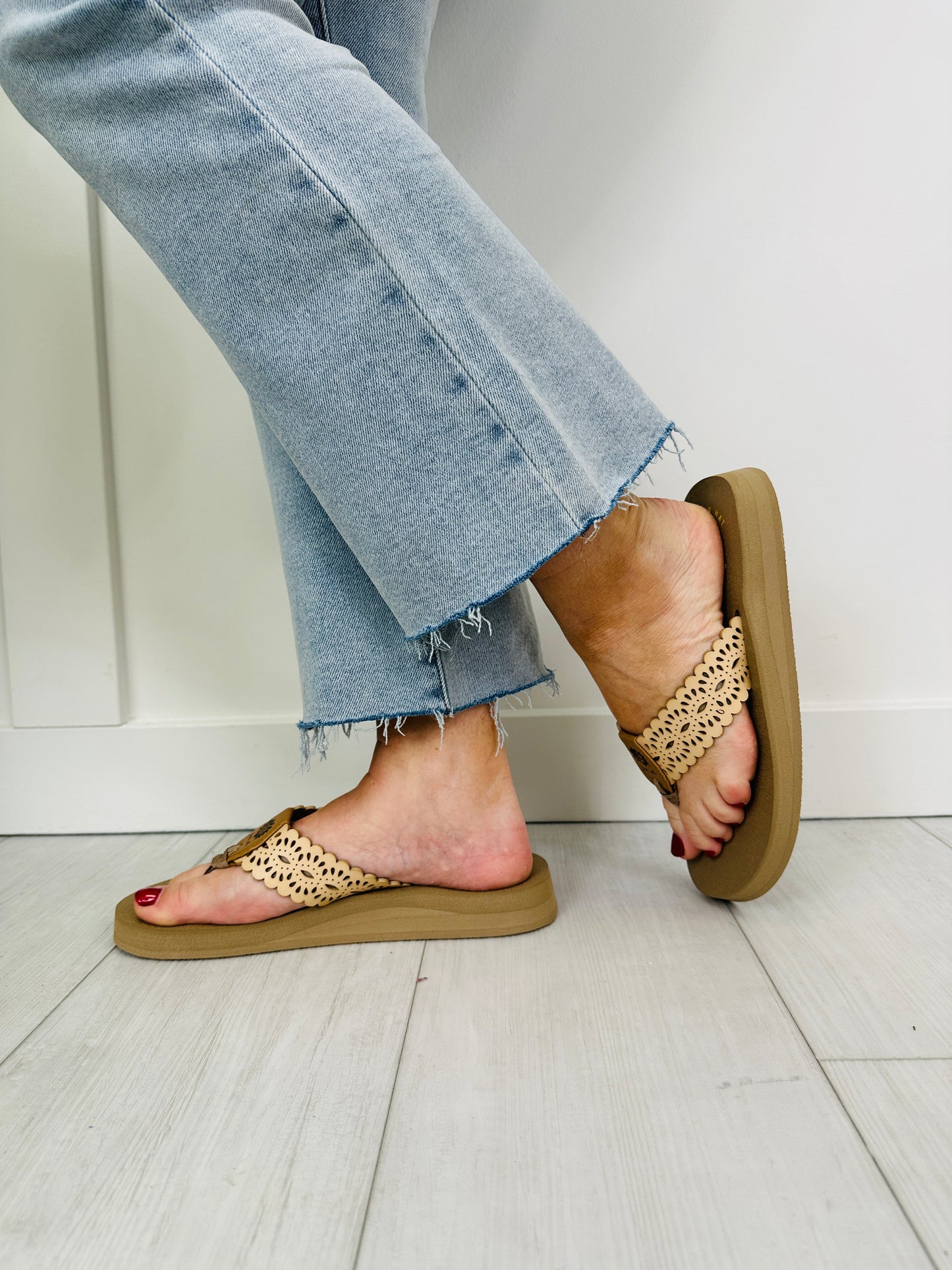 Seaside Keepsake Flip Flops In Natural