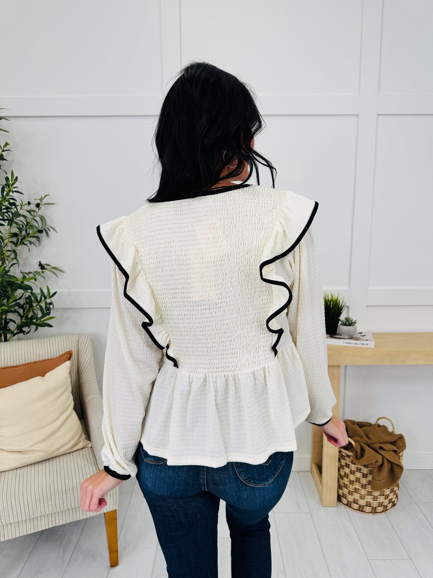 Ripple Effect Top in Ivory/Black