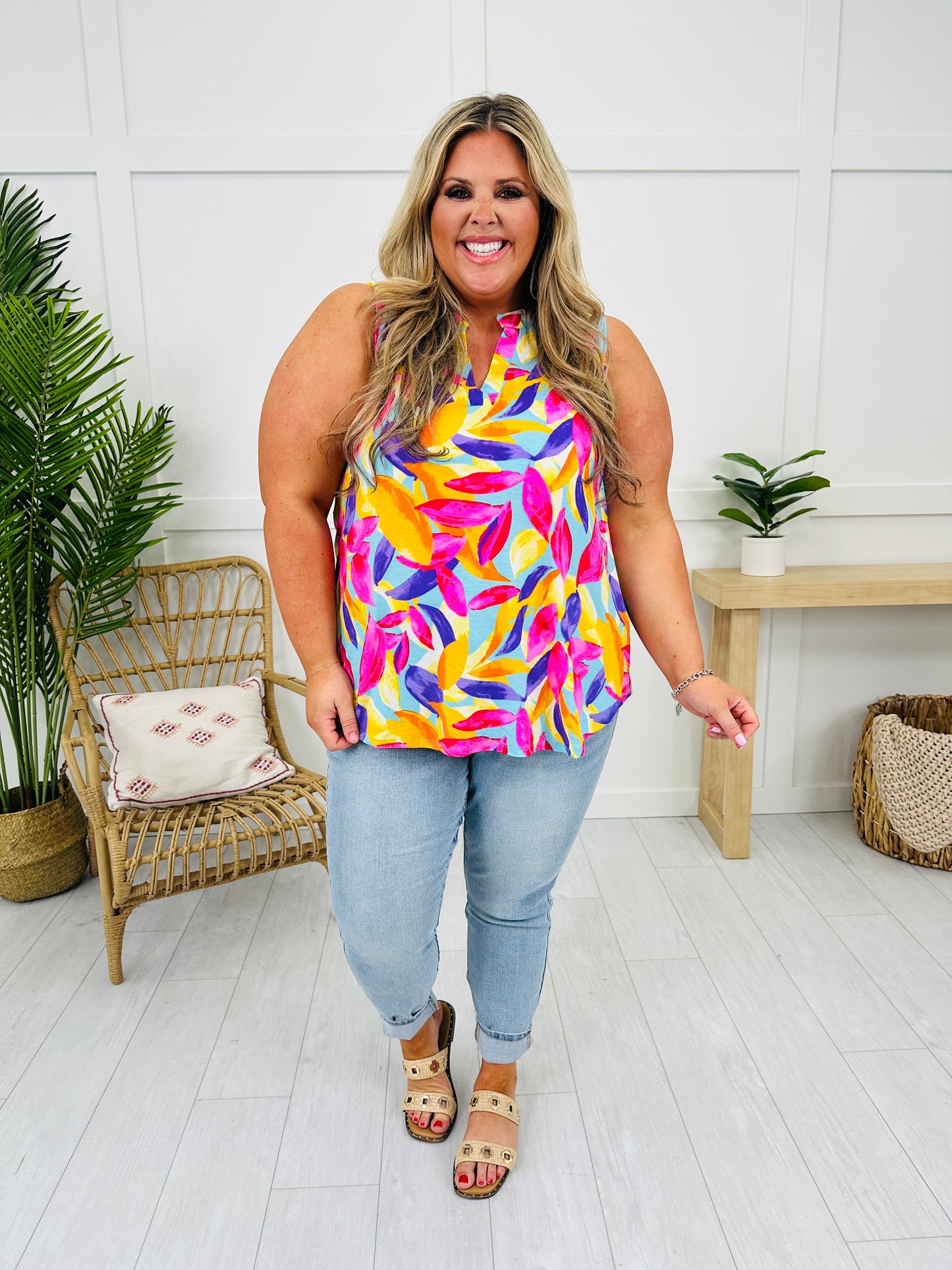 Sunny Days Tank Top in Grace Bay