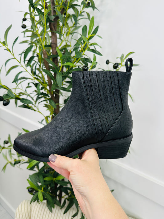 Power Stance Booties in Black