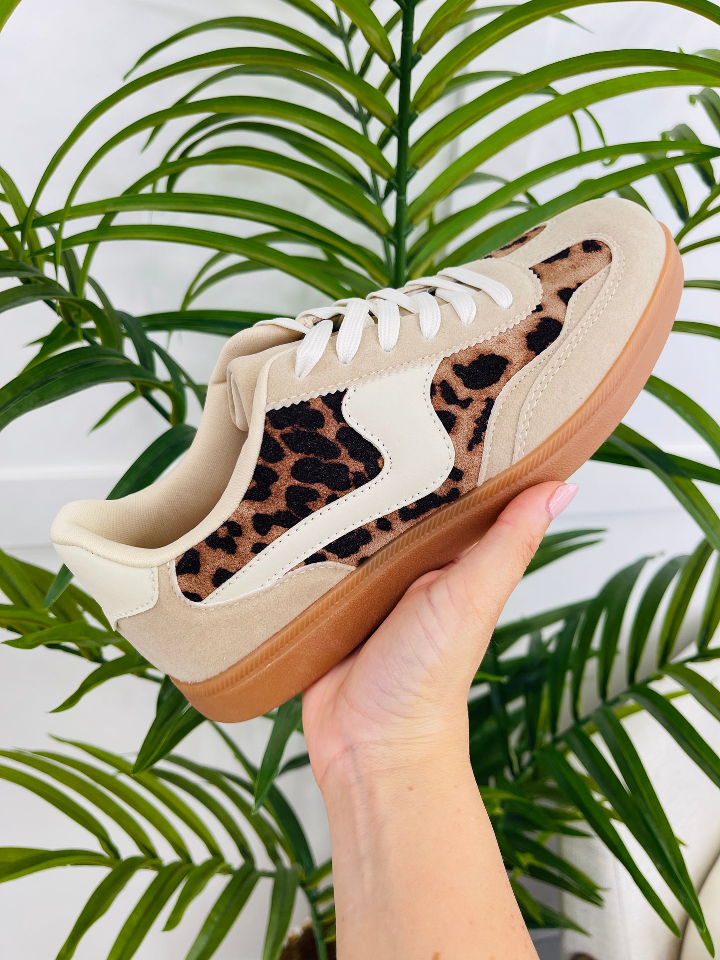 Off The Sidelines Sneakers in Beige Leopard