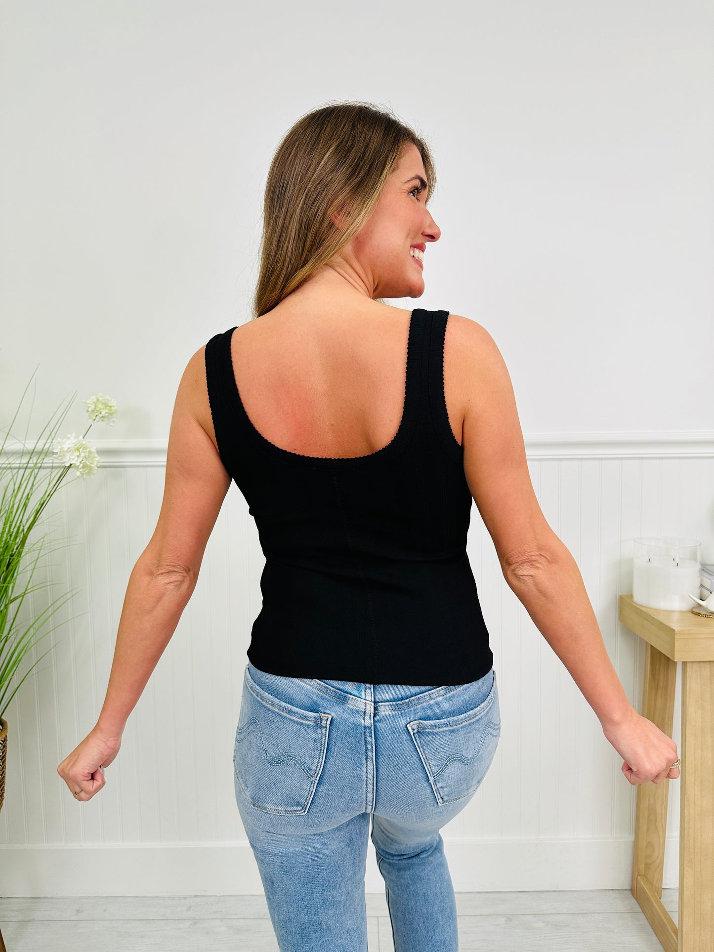 Button Bliss Tank Top In Black