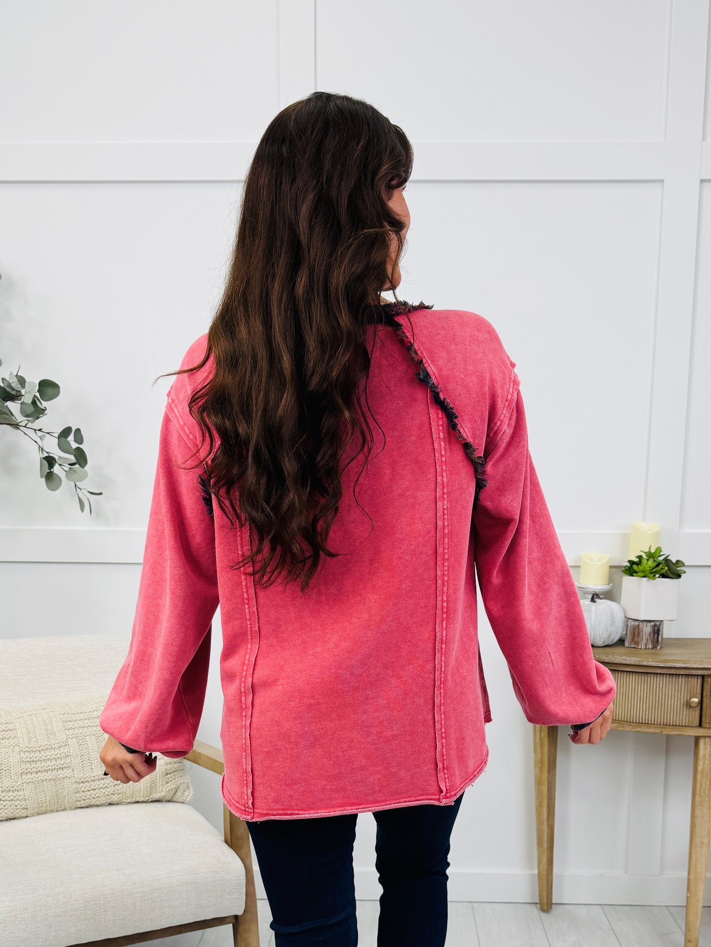 Cabin Bound Pullover In Strawberry