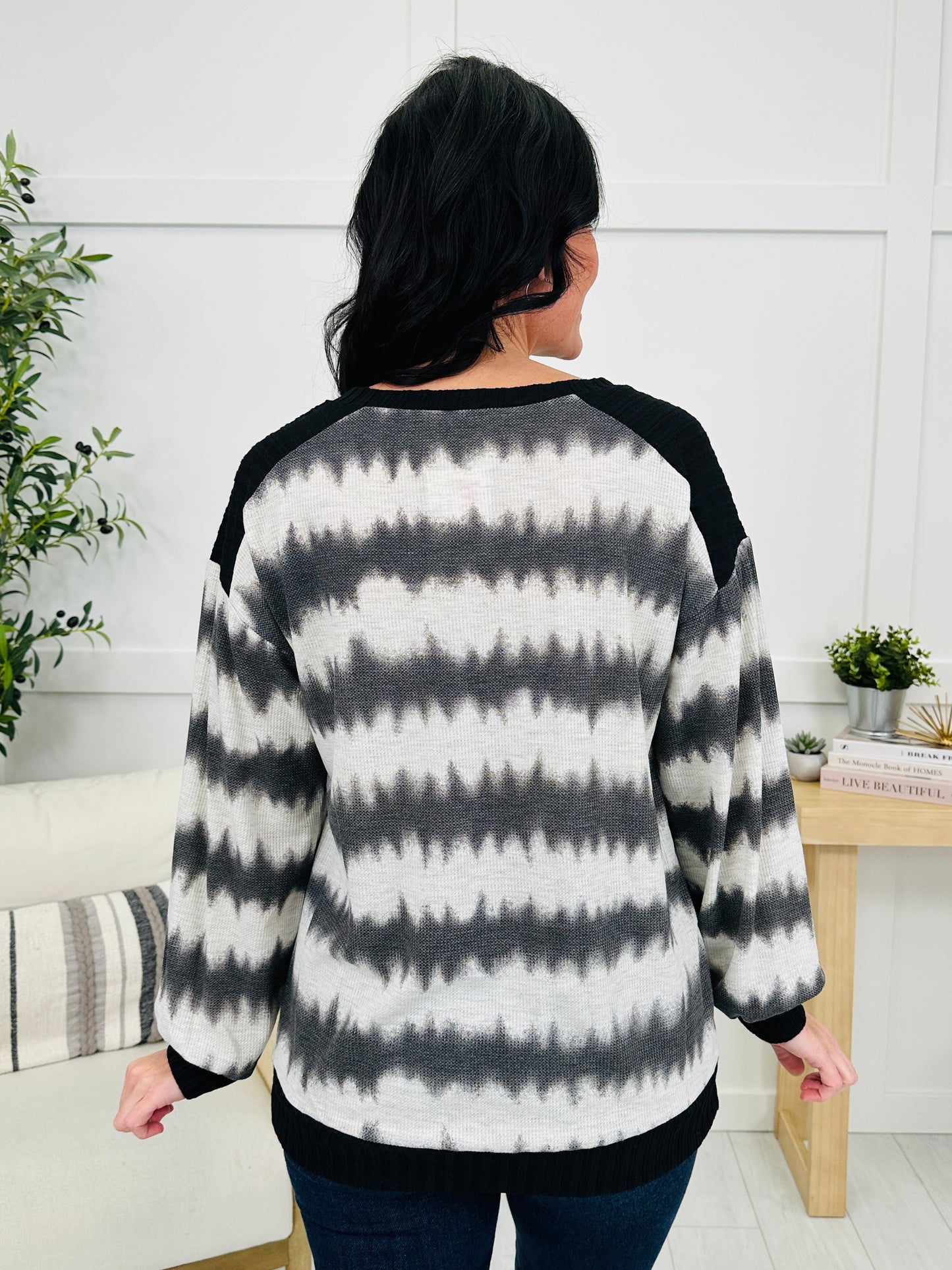 Faded In Harmony Top in Charcoal Black