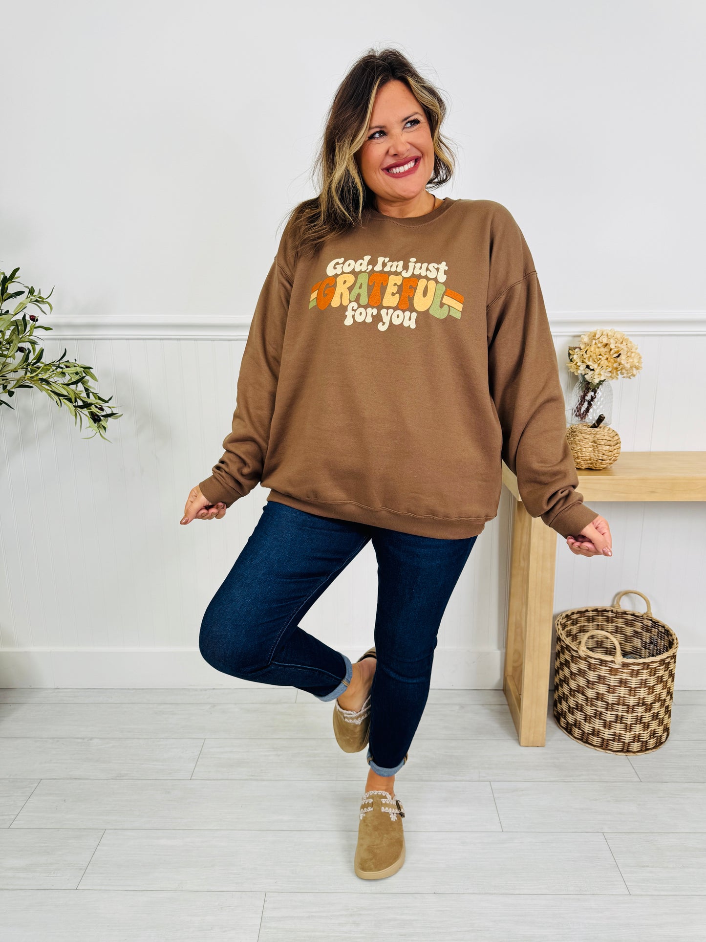 Grateful Graphic Crewneck Sweatshirt