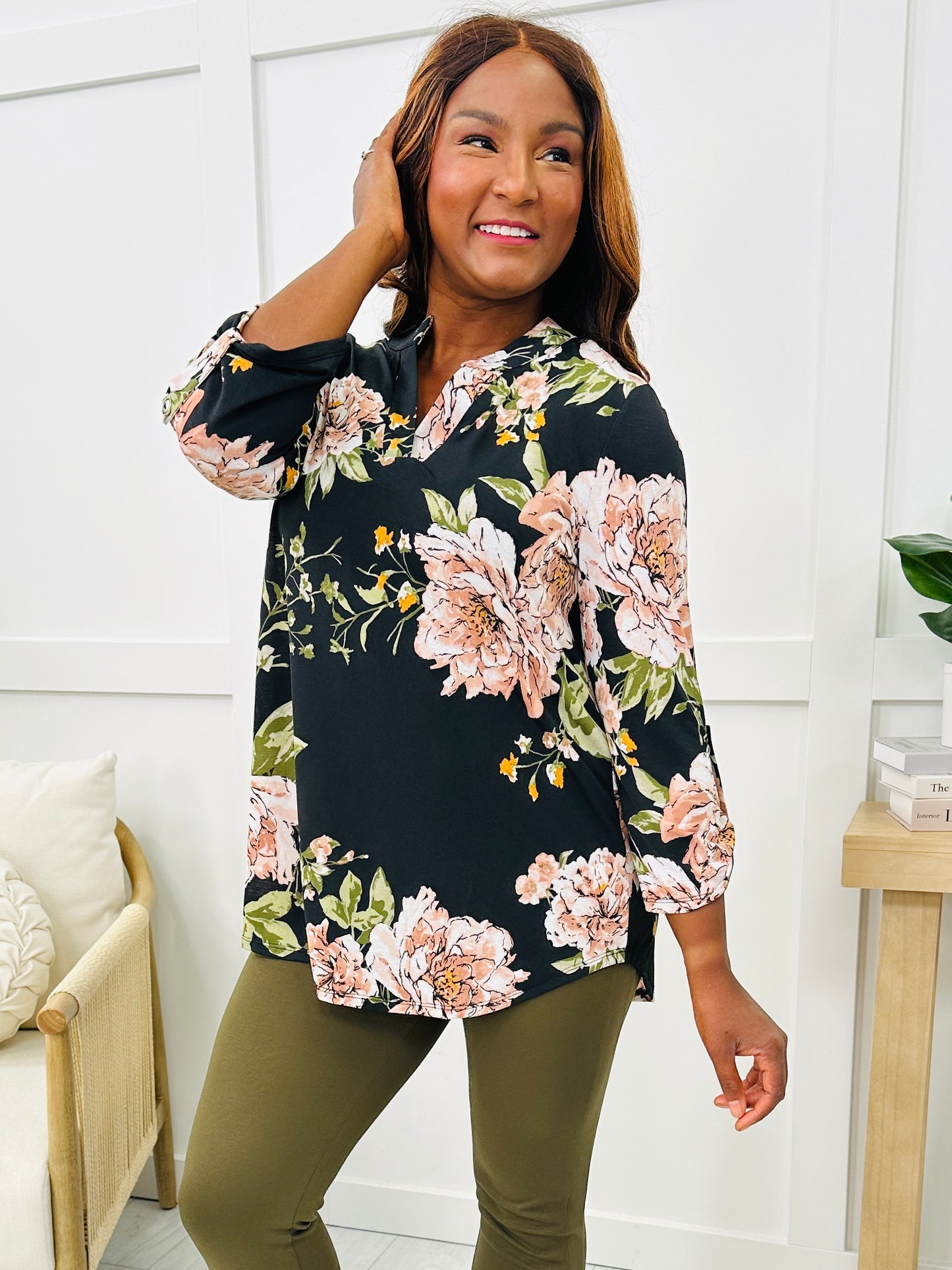 REG/CURVY Florals Of Perfection Top