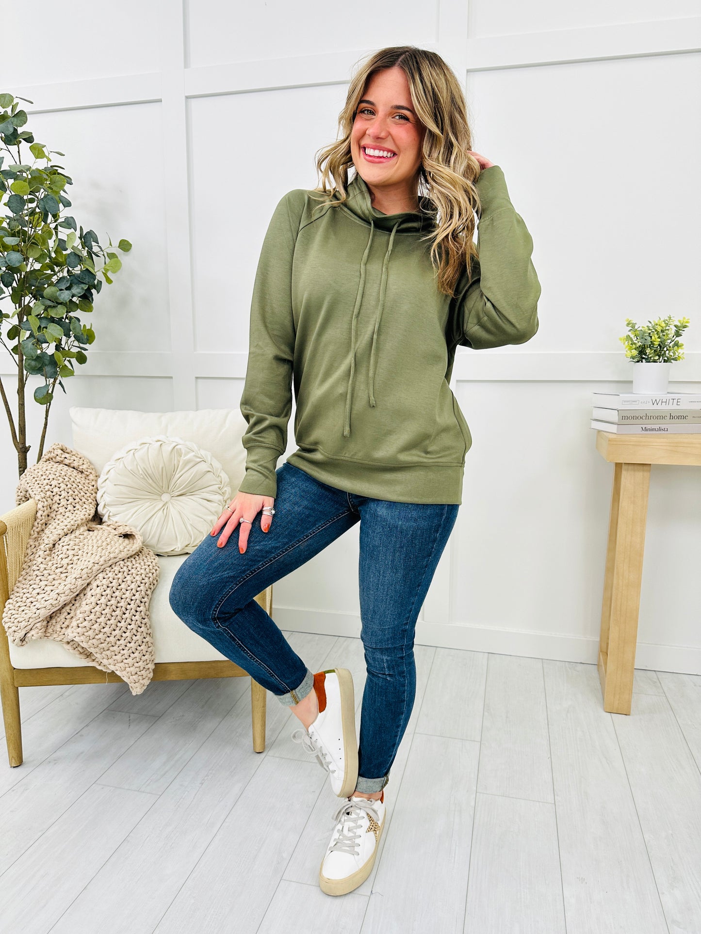 REG/CURVY Courageous Moments Hoodie