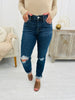 Judy Blue Walk This Way Slim Straight Leg Jeans in Reg/Curvy