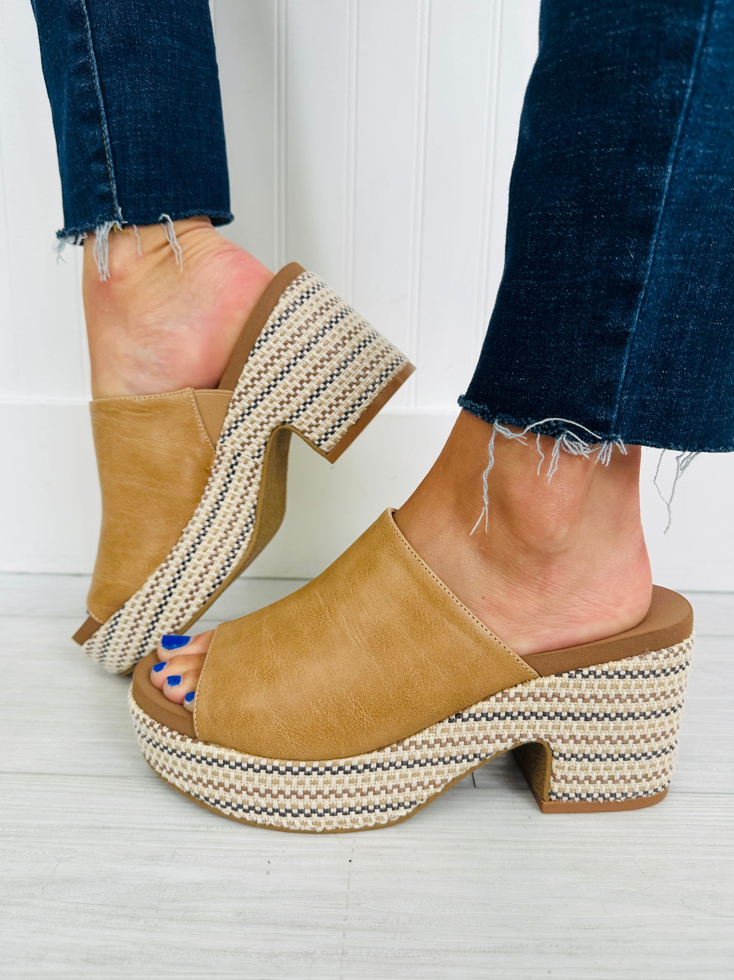 Sandy Luxe Wedges
