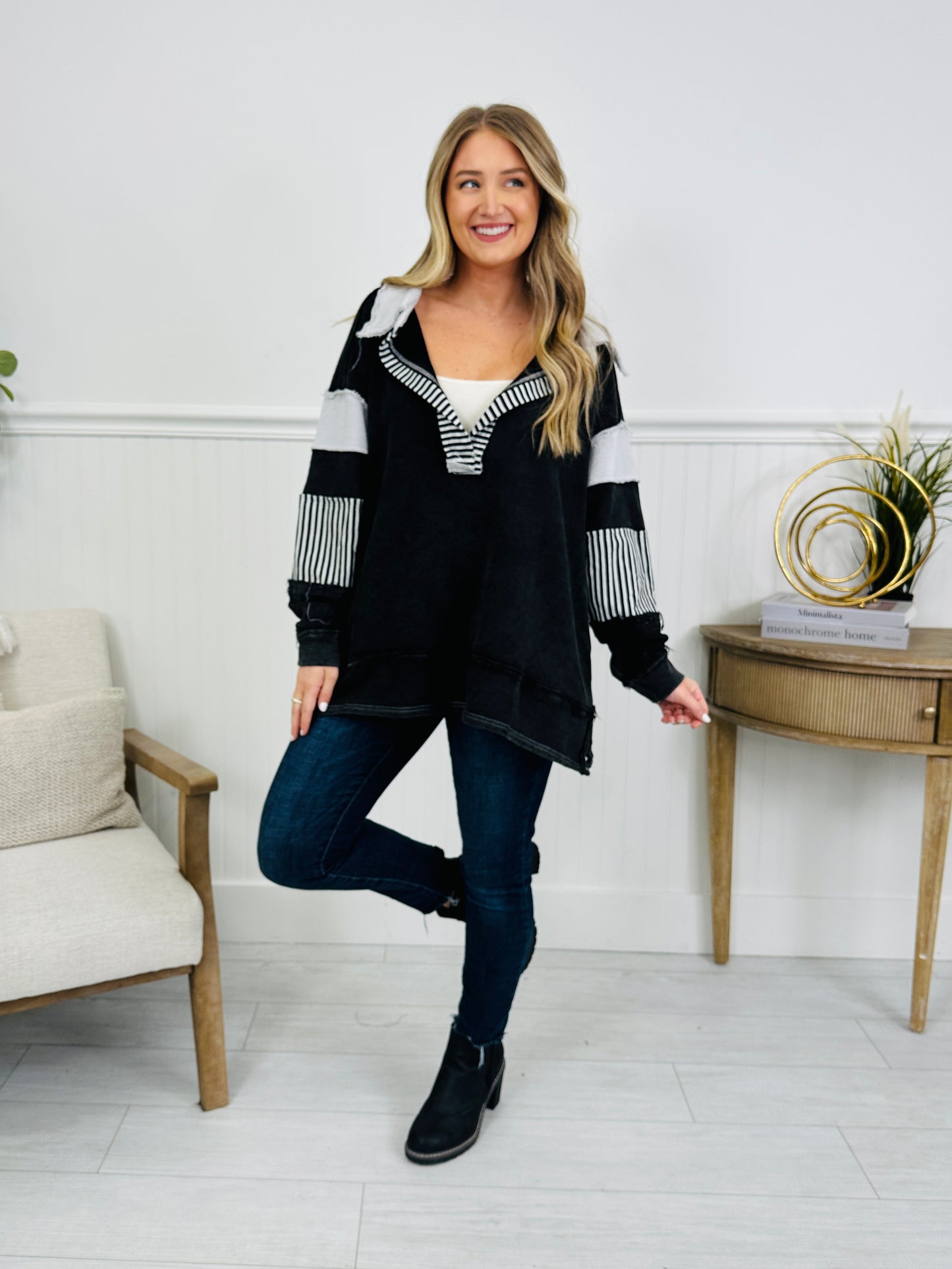 Contrast Code Pullover