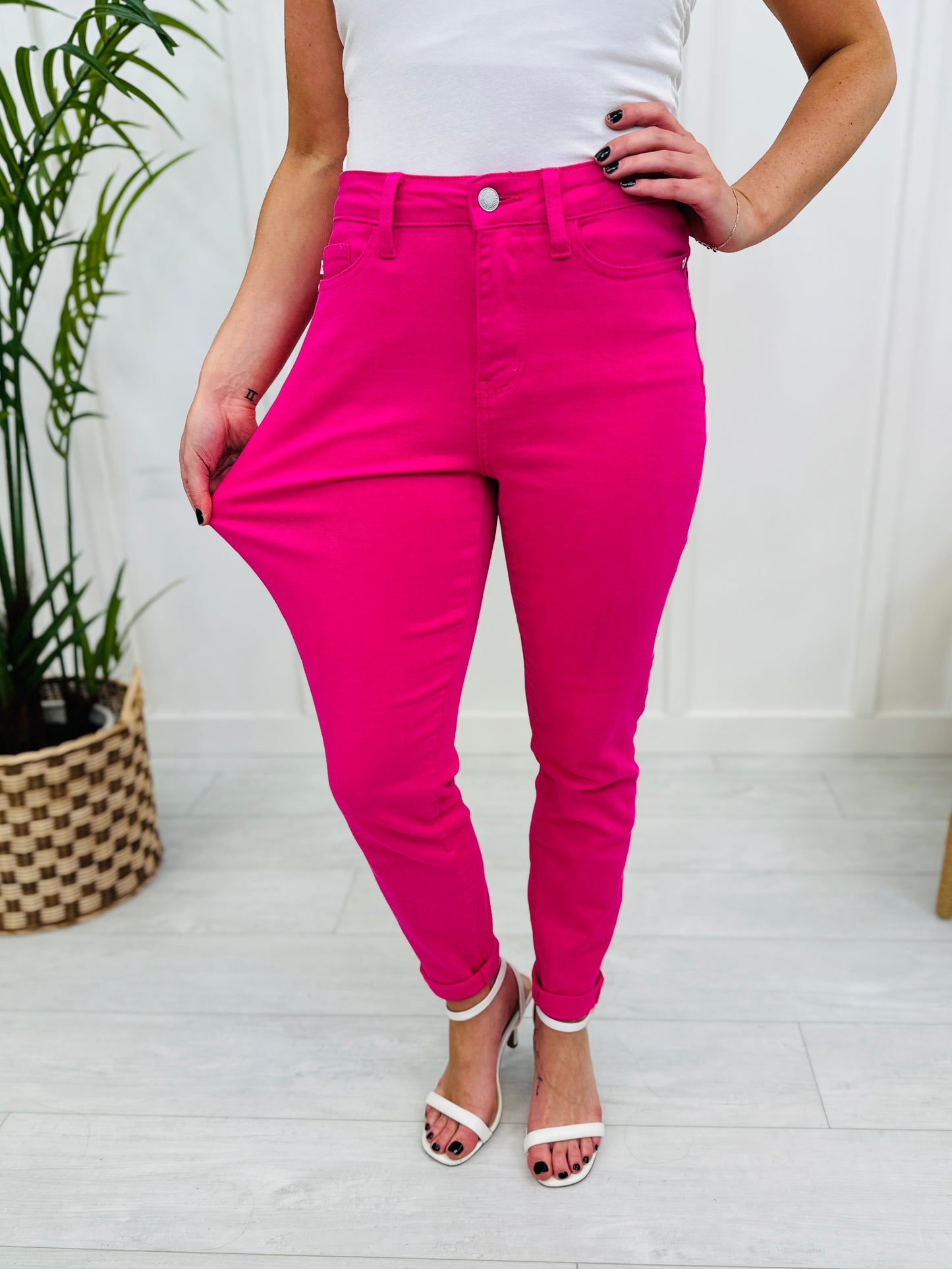 Judy Blue Pretty In Pink Slim Fit Jeans in Reg/Curvy