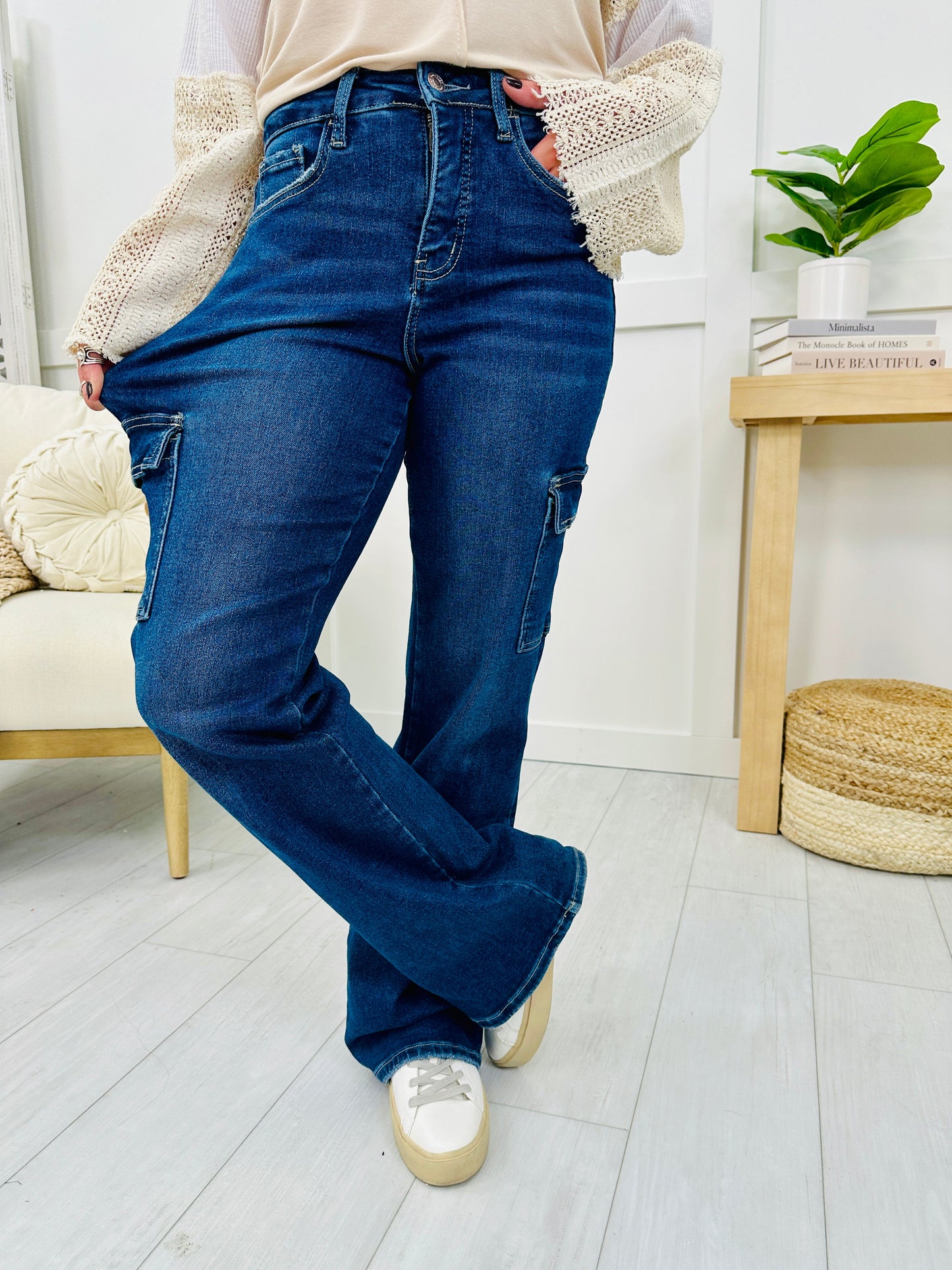 MOCO Exclusive Casually Cargo Tummy Control Jeans In Reg/Curvy