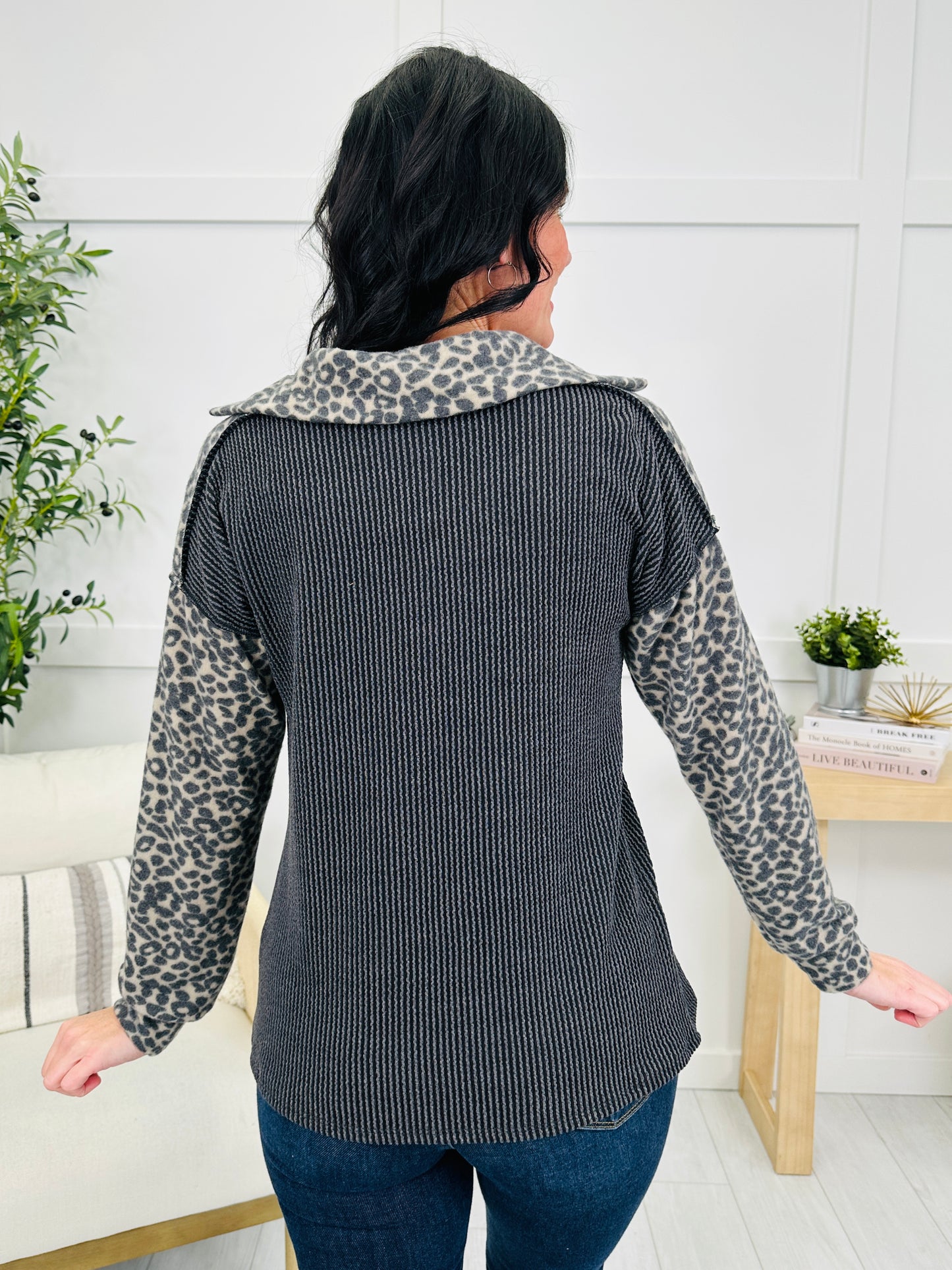 Weekend Wonder Top- Multiple Colors!