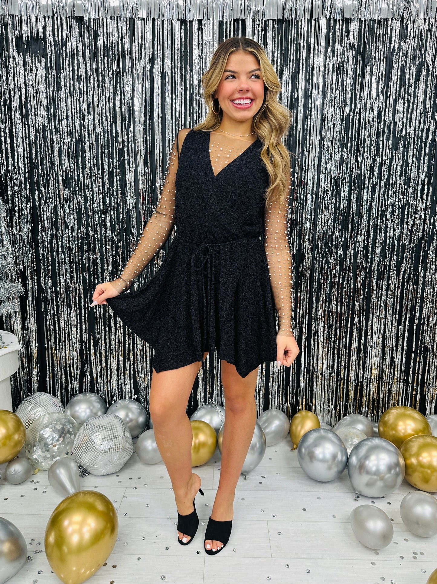 REG/CURVY Time Of The Season Romper In Black