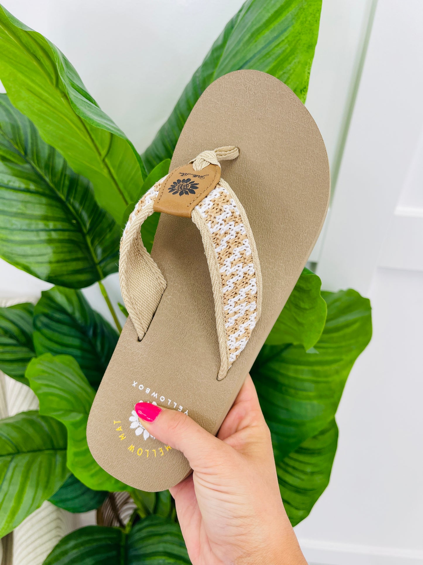 Island Glow Flip Flops In Natural
