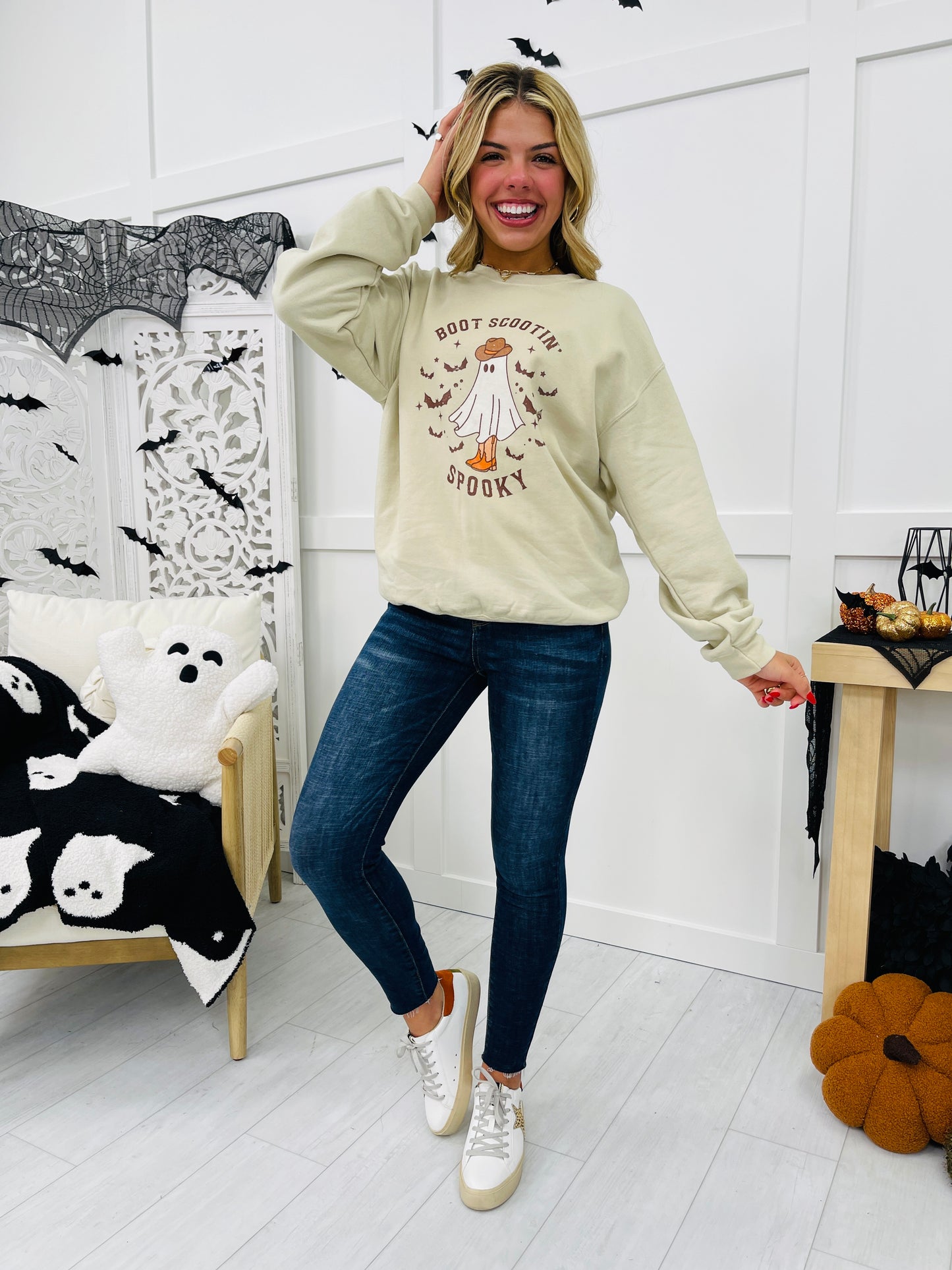 REG/CURVY Boot Scootin Spooky Graphic Sweatshirt