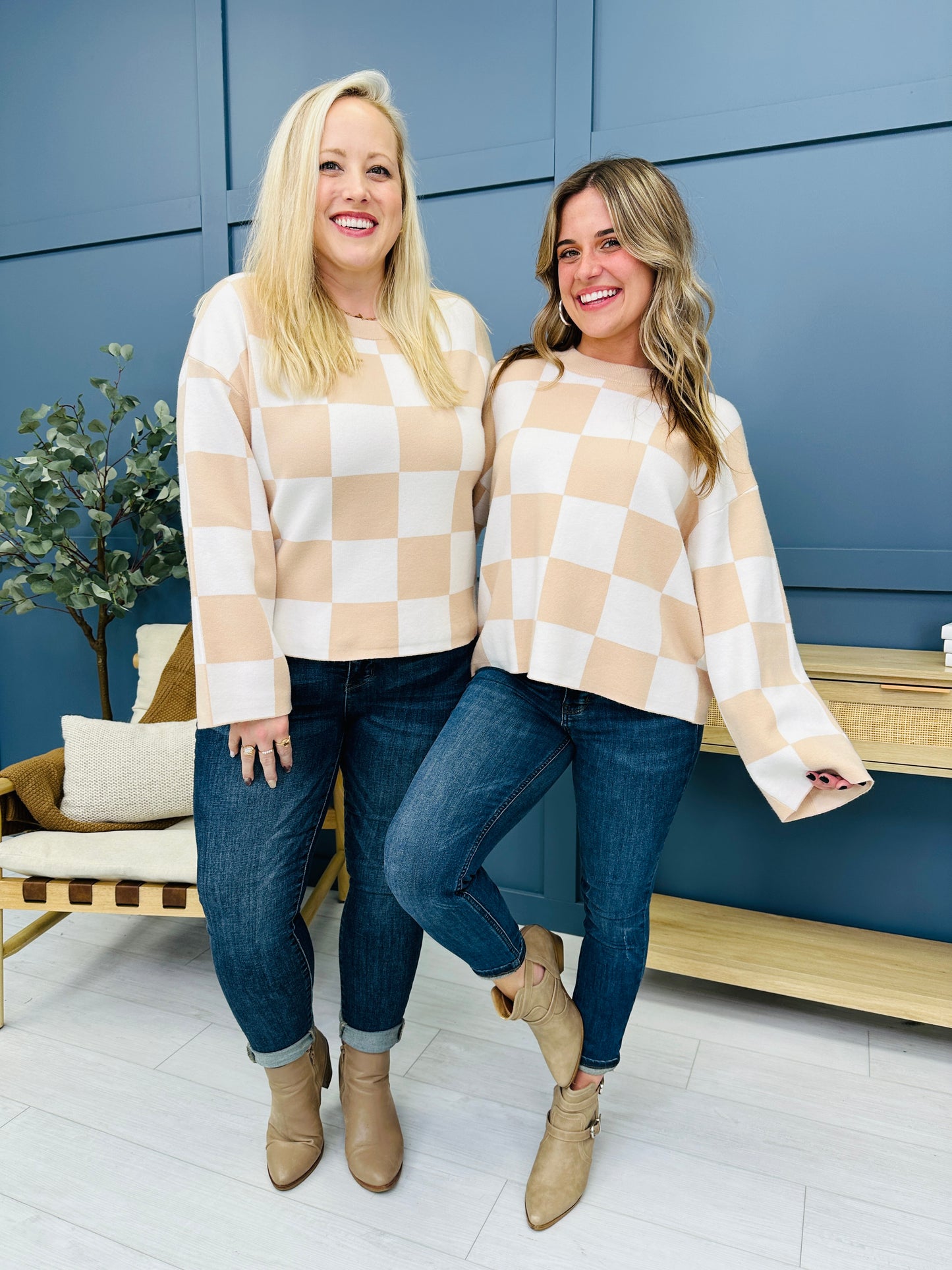 REG/CURVY Come Check This MOCO Exclusive Design Checkered Sweater- Multiple Colors!