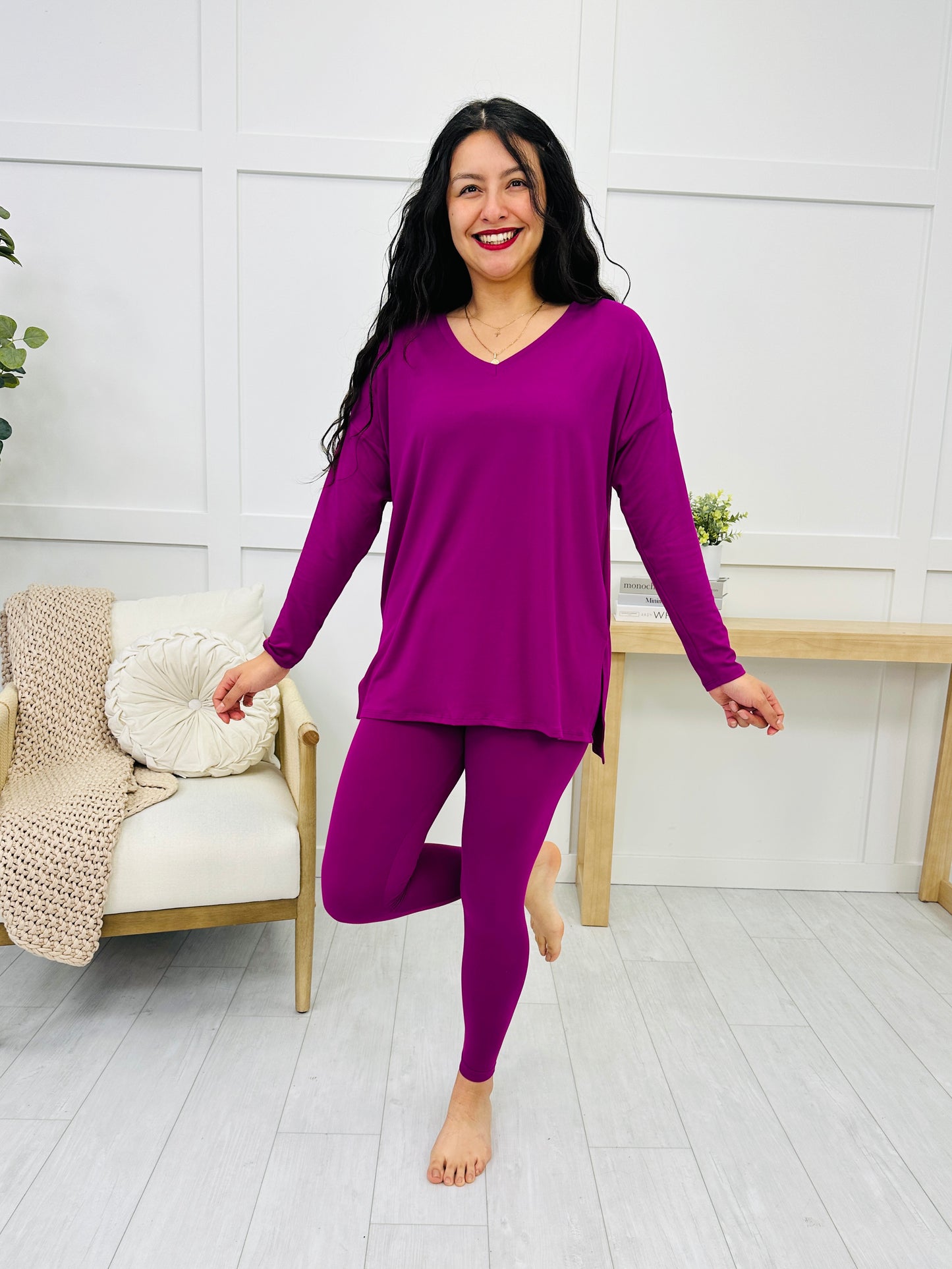 DOORBUSTER! REG/CURVY Snuggle In Style Set- Multiple Colors!