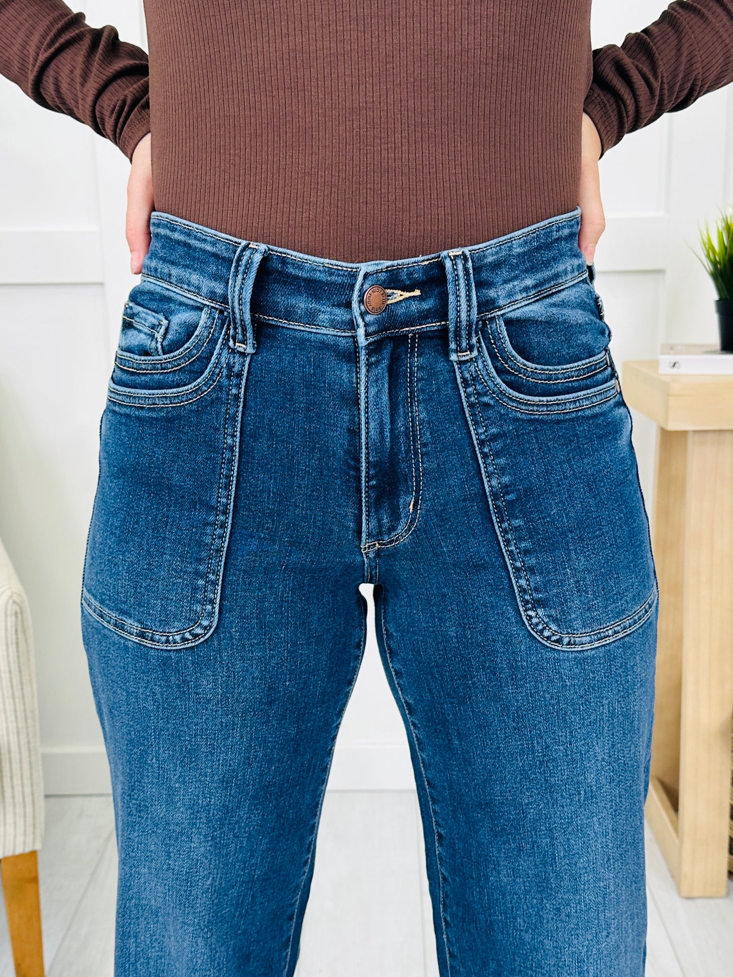 Judy Blue Straight Talk 90s Straight Leg Jeans