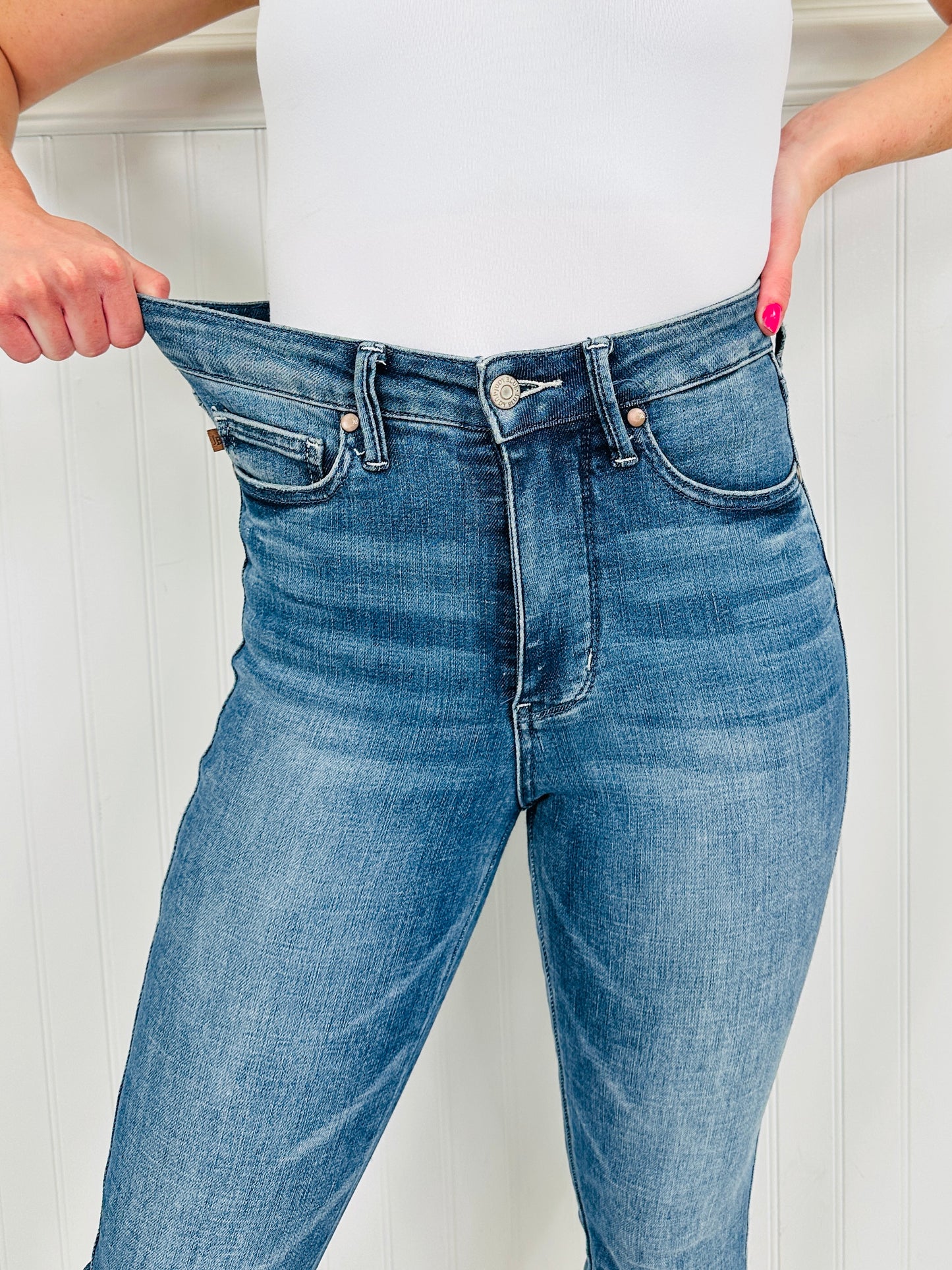 Judy Blue Glow Up Tummy Control and Butt Lifting Capris