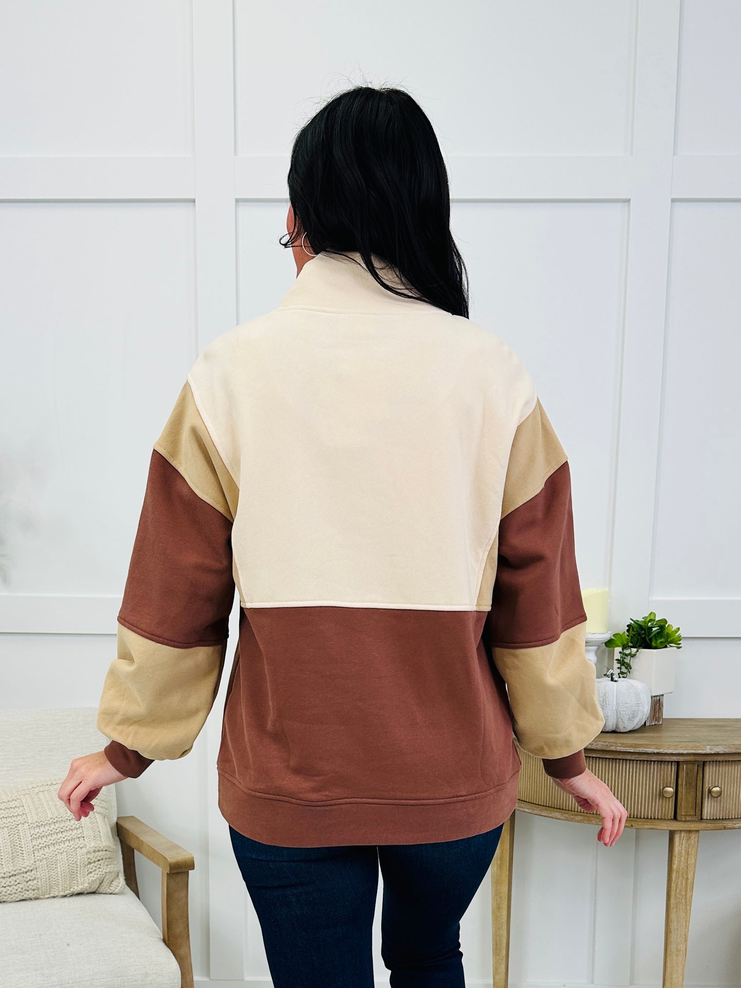 Cozy Contrast Pullover In Ecru