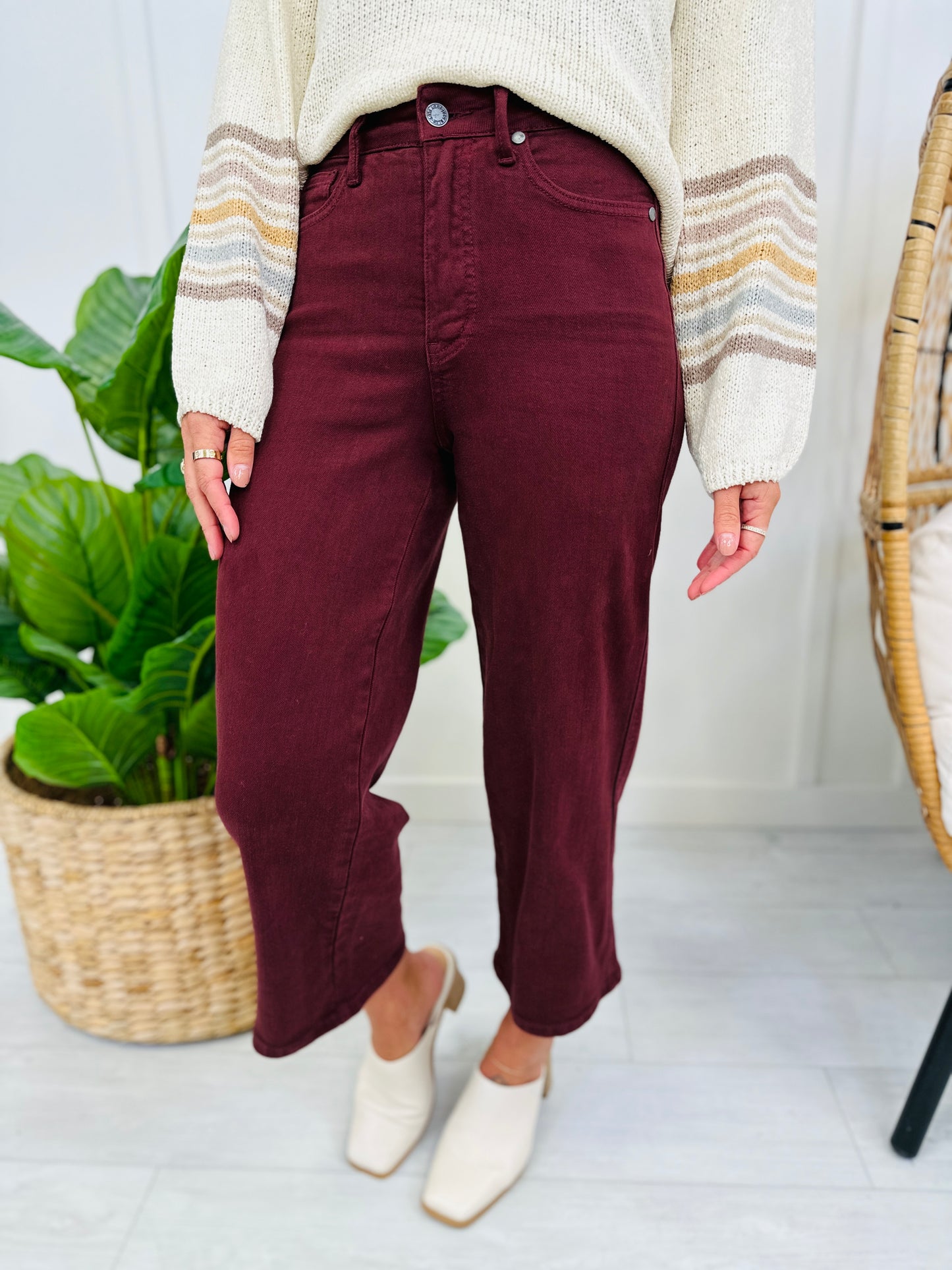 Judy Blue REG/CURVY Wine Down Tummy Control Cropped Wide Leg Jeans