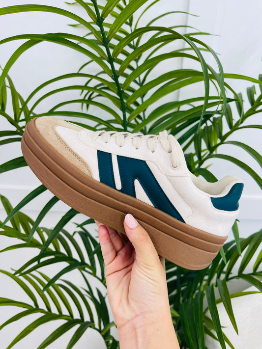 The New Chapter Sneakers In Beige Green
