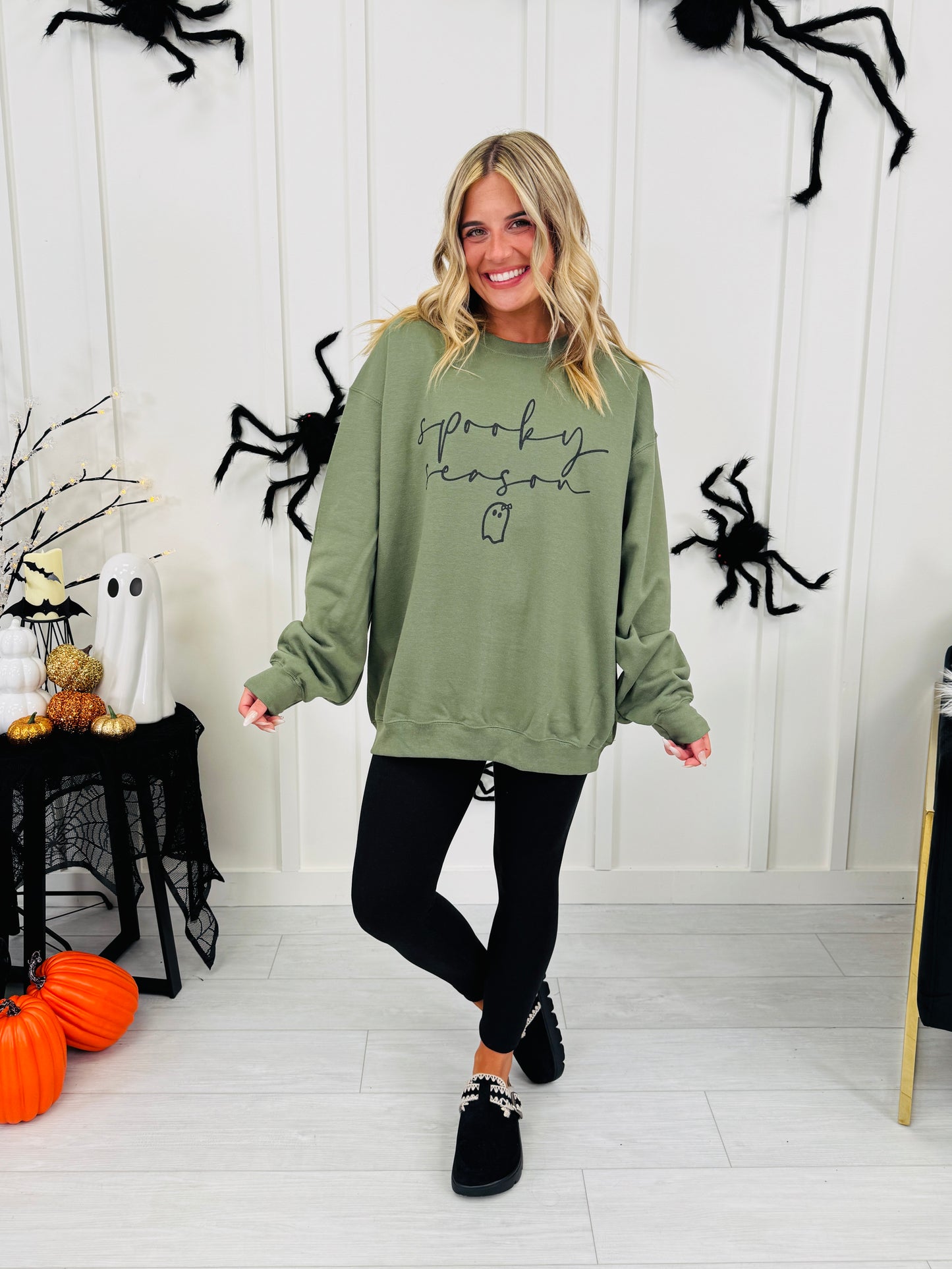 Spooky Season Graphic Crewneck Sweatshirt