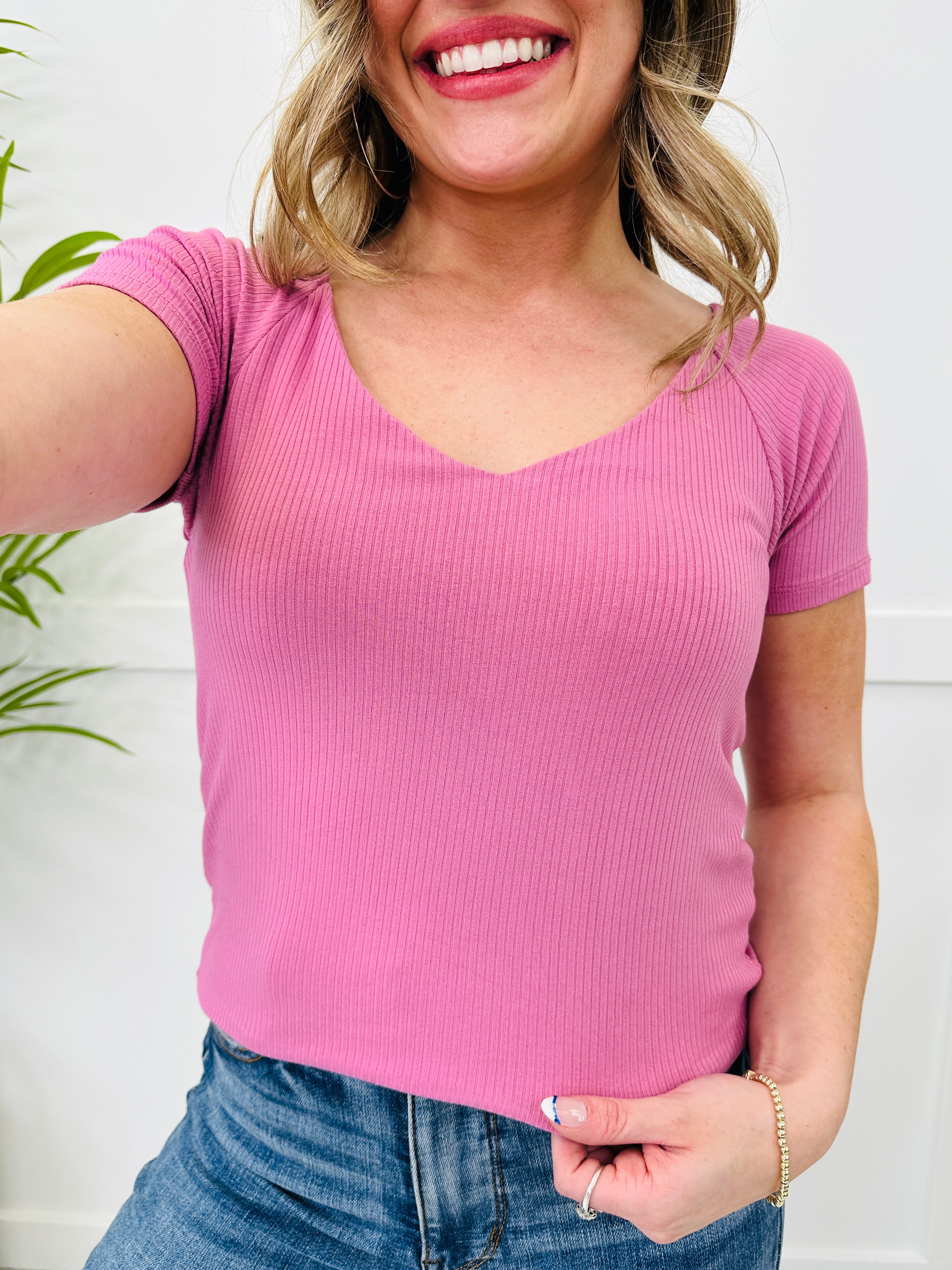 MOCO Exclusive Simple And Sweet Top- Multiple Colors! – MOCO Boutique