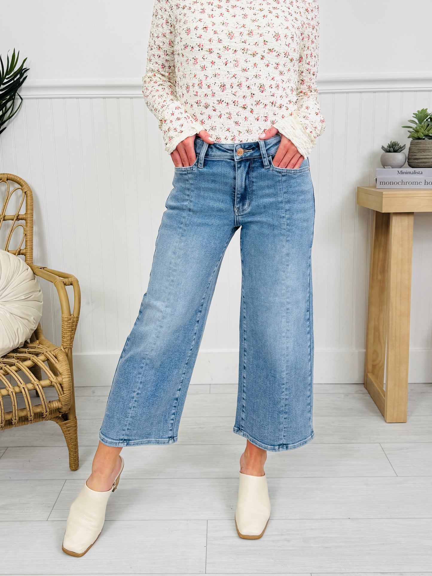Judy Blue Spring Forward Cropped Wide Leg Jeans