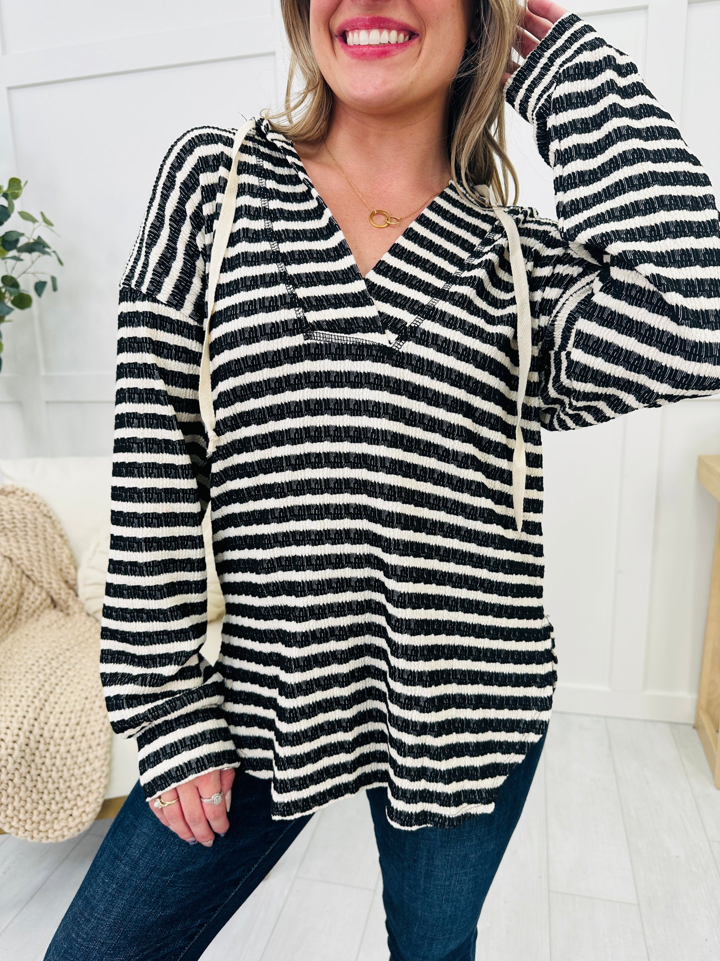 REG/CURVY Stripe And Go Hoodie