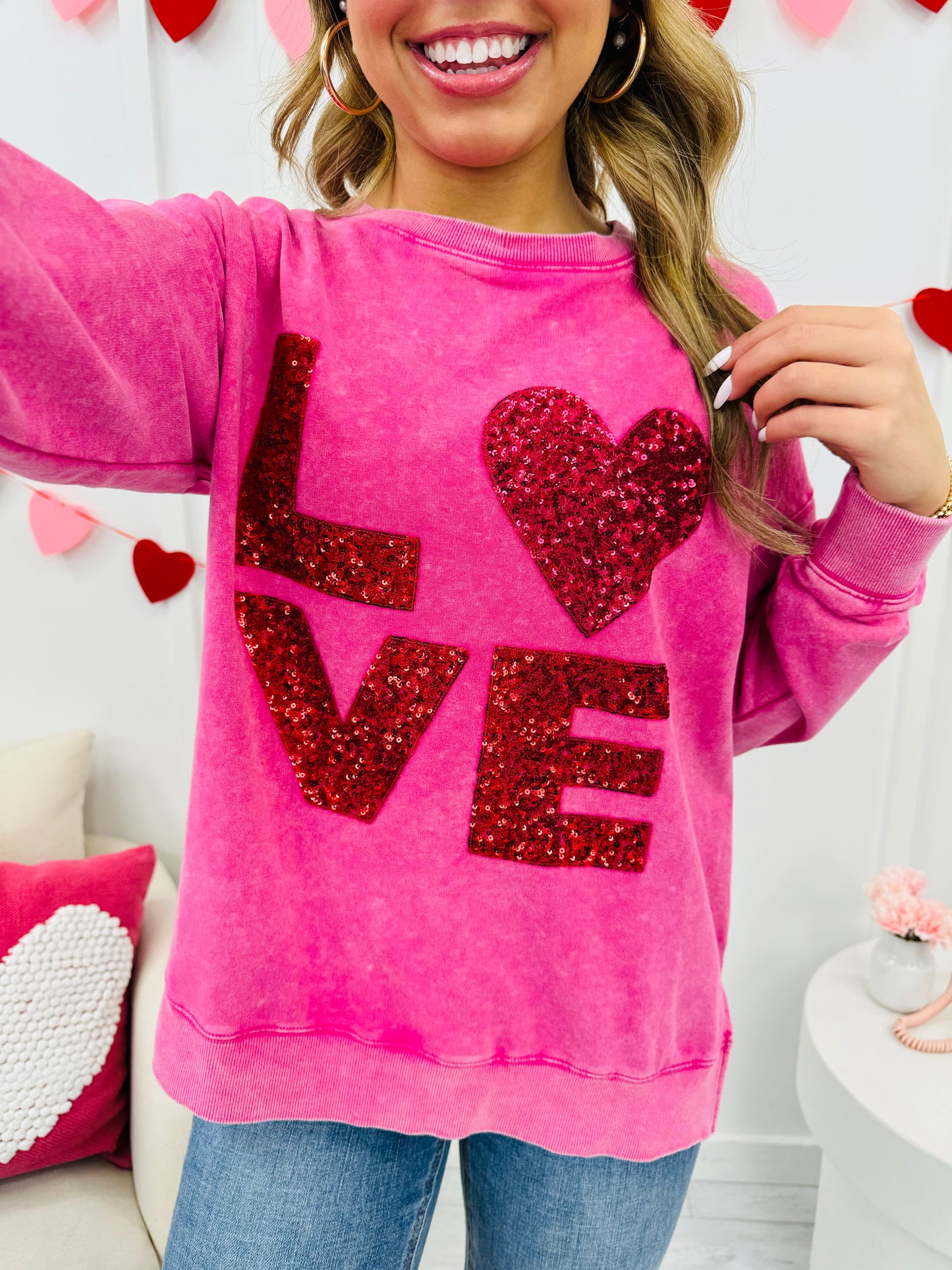 REG/CURVY Cupid’s Love Pullover