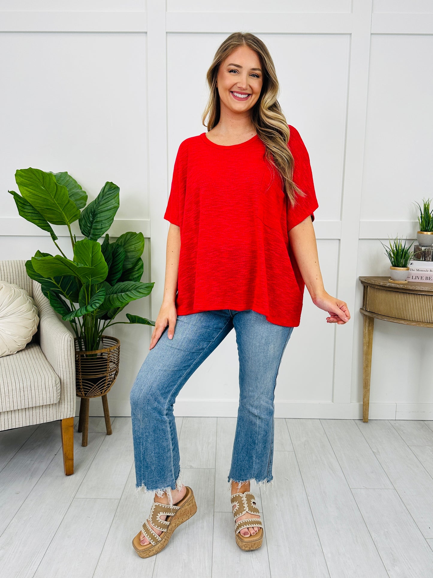 Minimal Mood Top In Multiple Colors